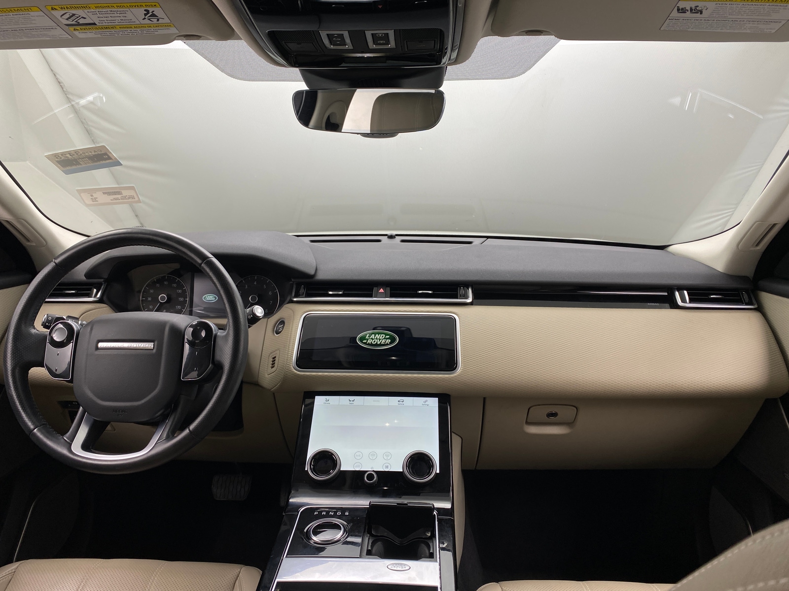 Thumbnail: 2020 Land Rover Range Rover Velar - 3