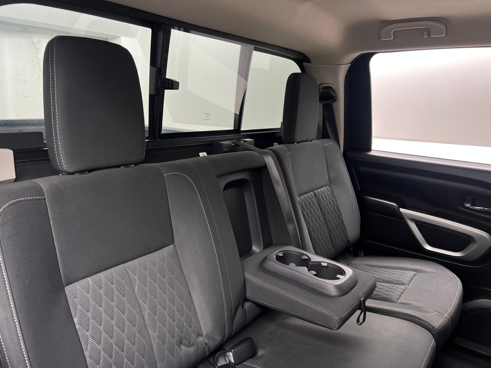 Thumbnail: 2017 Nissan Titan - 6