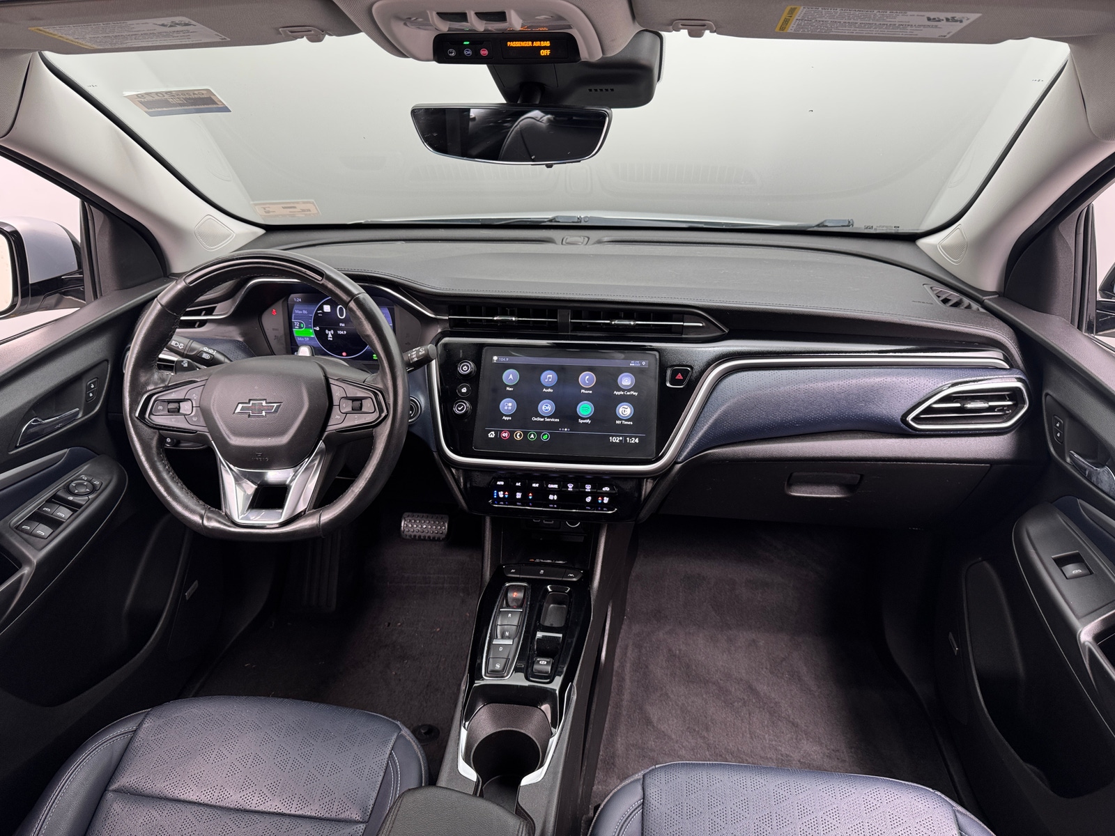 Thumbnail: 2022 Chevrolet Bolt EUV - 3