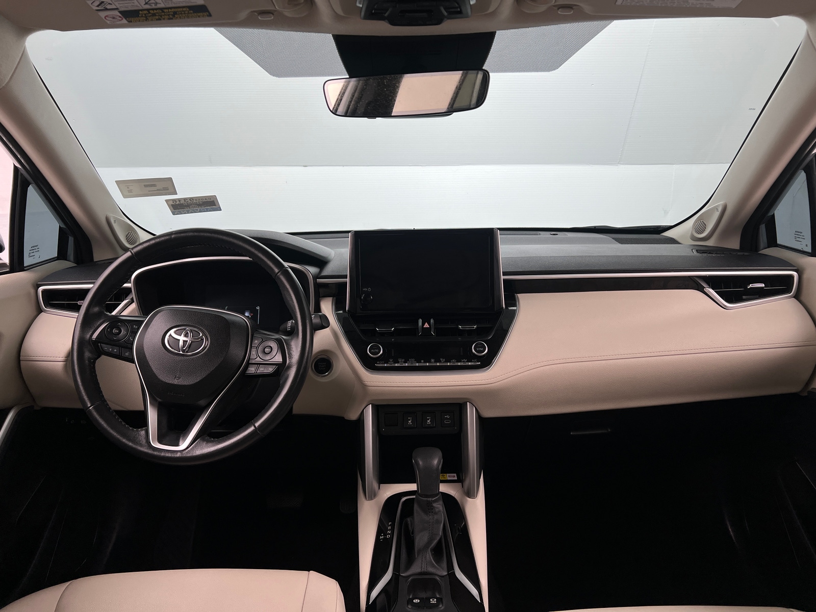 Thumbnail: 2023 Toyota Corolla Cross - 3