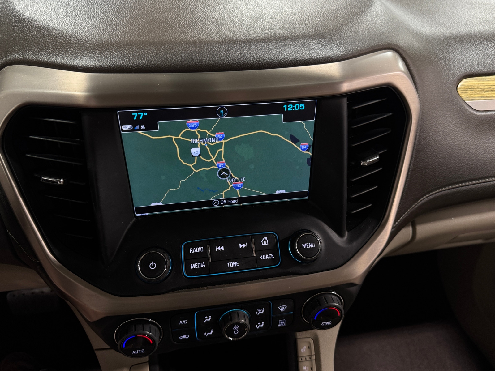 Thumbnail: 2019 GMC Acadia - 3