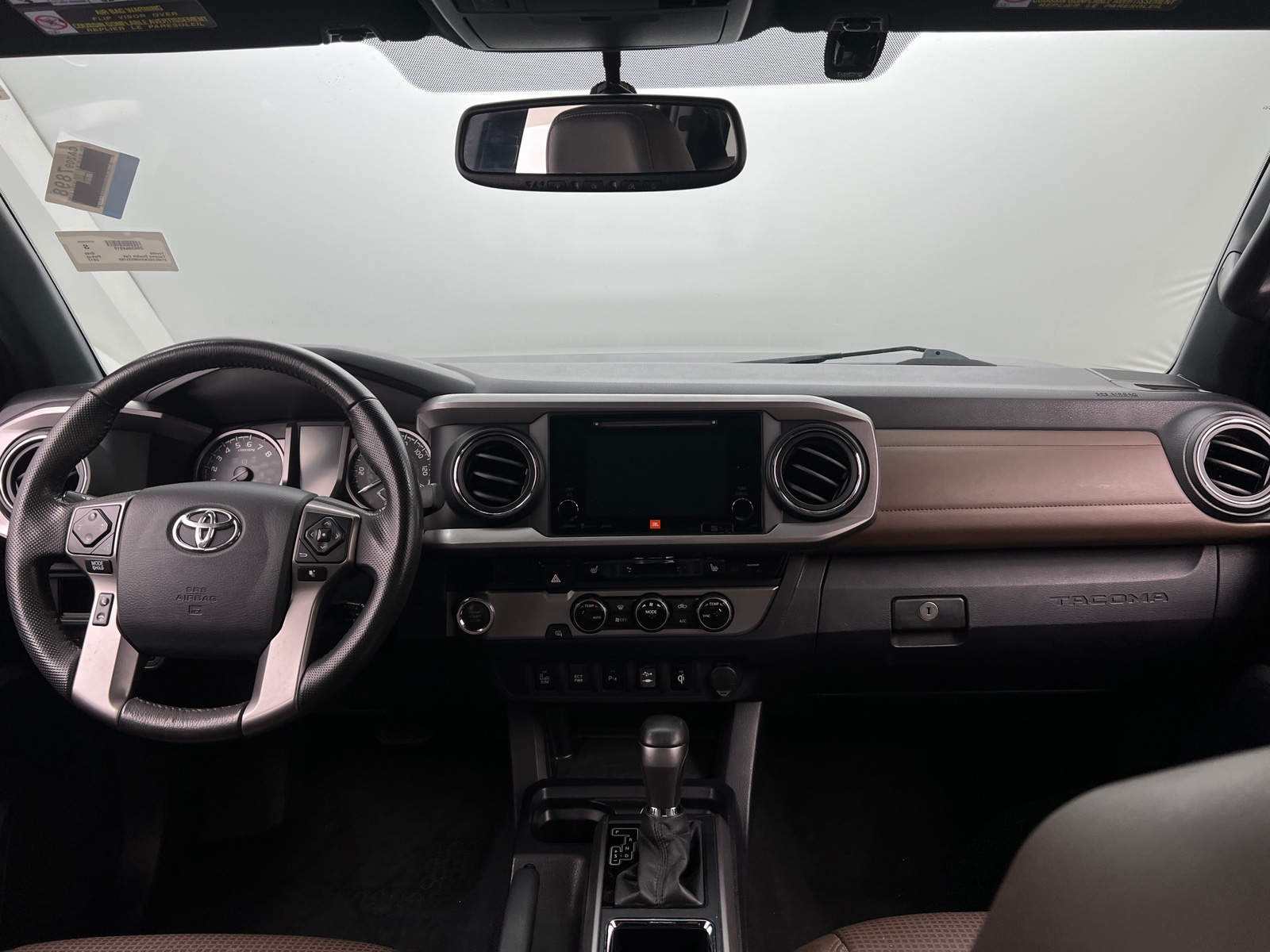 Thumbnail: 2017 Toyota Tacoma - 2