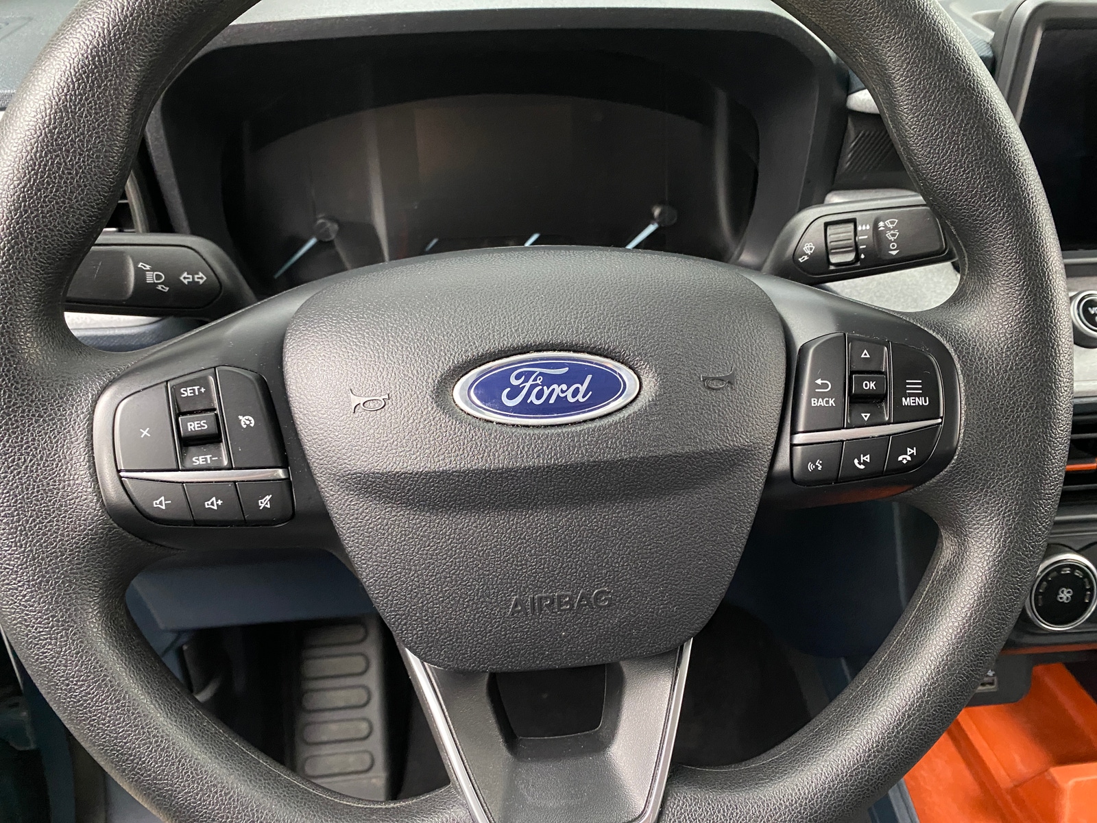 Thumbnail: 2022 Ford Maverick - 5