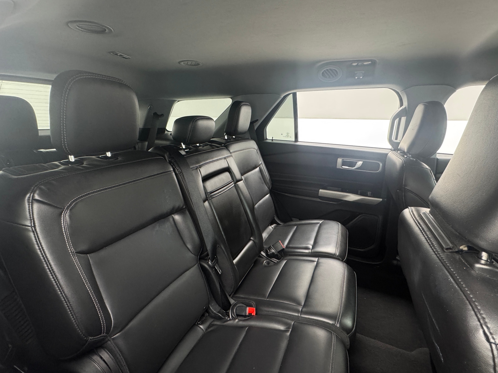 Thumbnail: 2021 Ford Explorer - 6