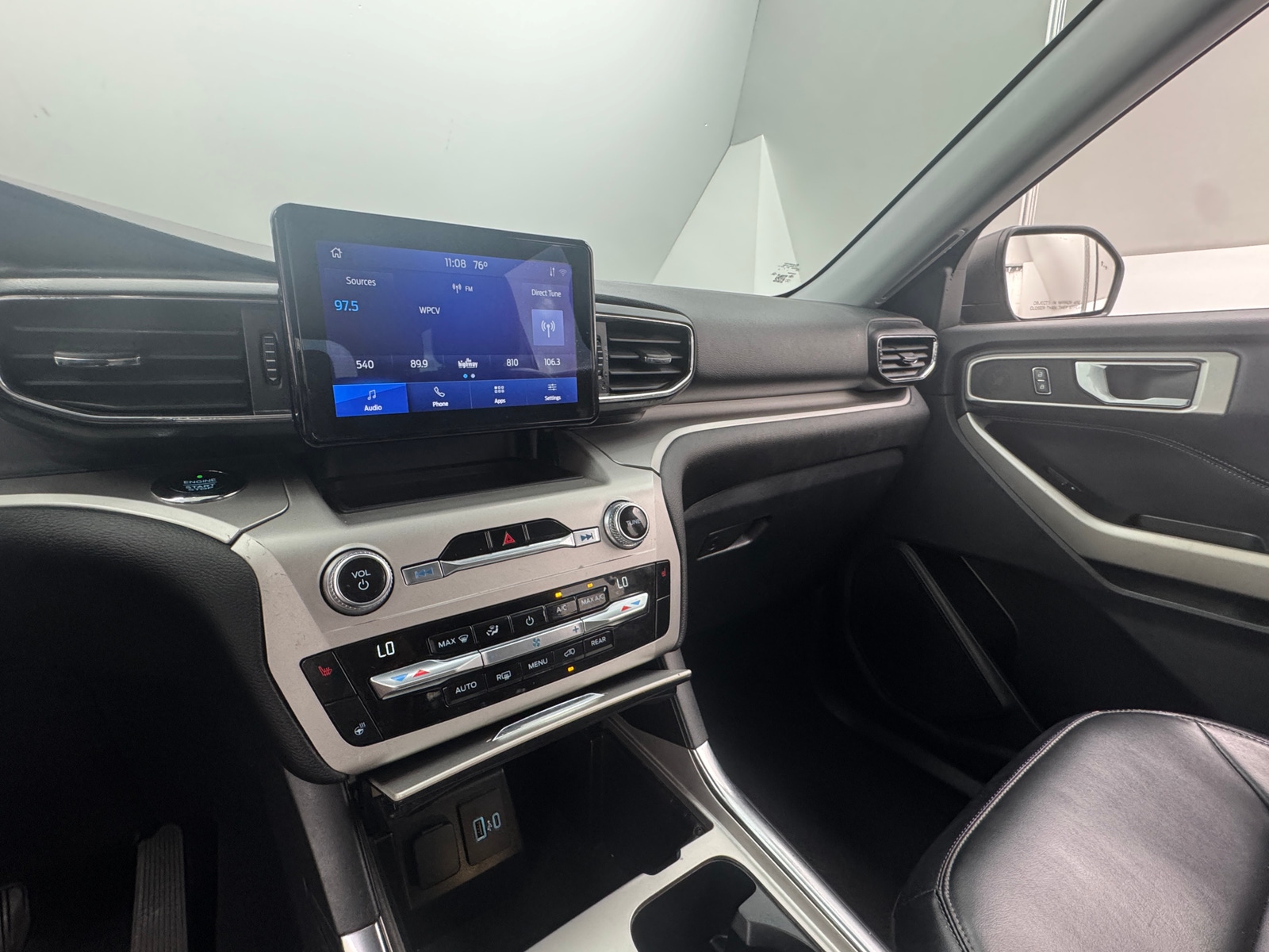 Thumbnail: 2021 Ford Explorer - 4