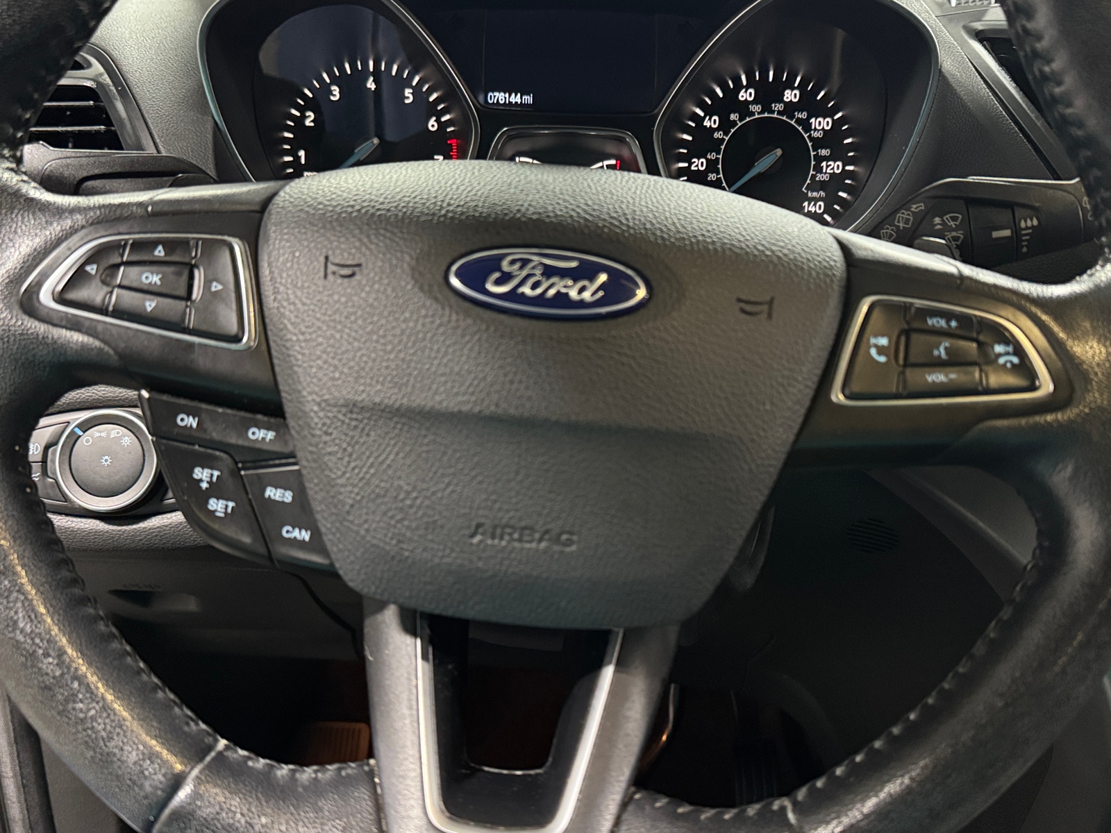 Thumbnail: 2017 Ford Escape - 4