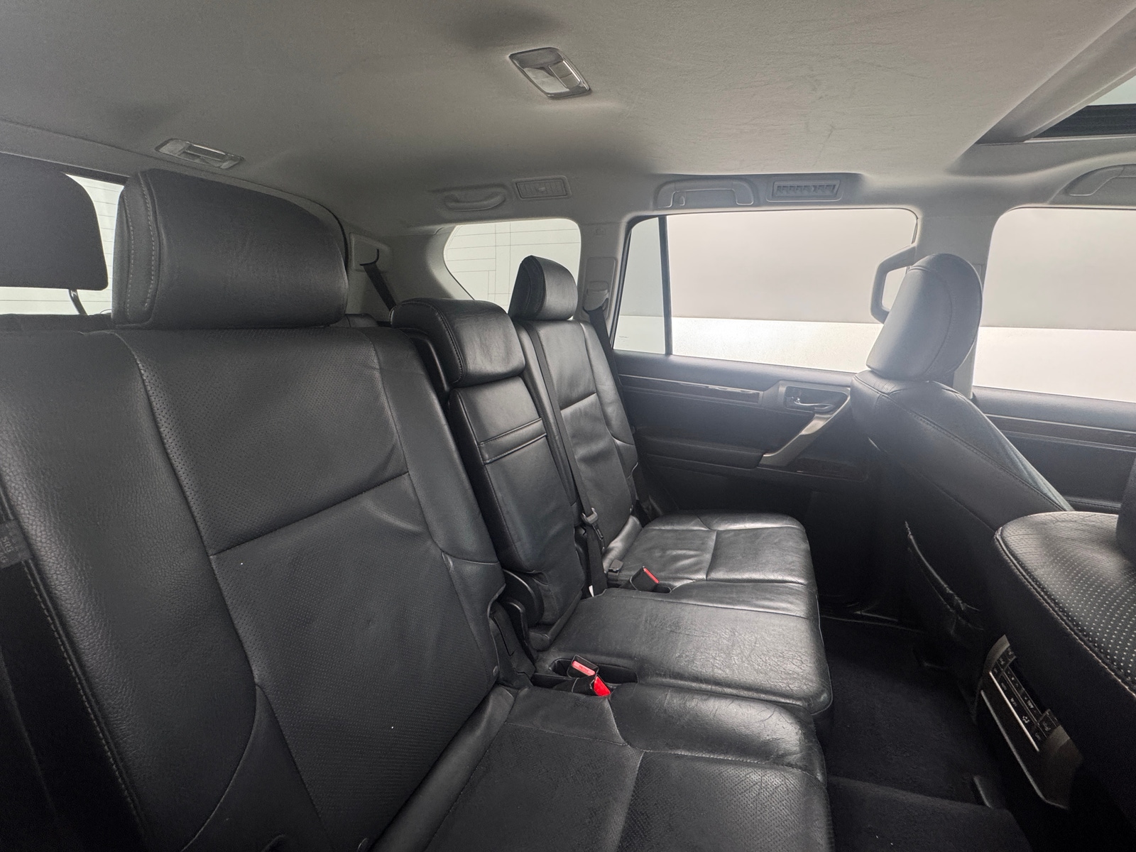 Thumbnail: 2017 Lexus GX - 5
