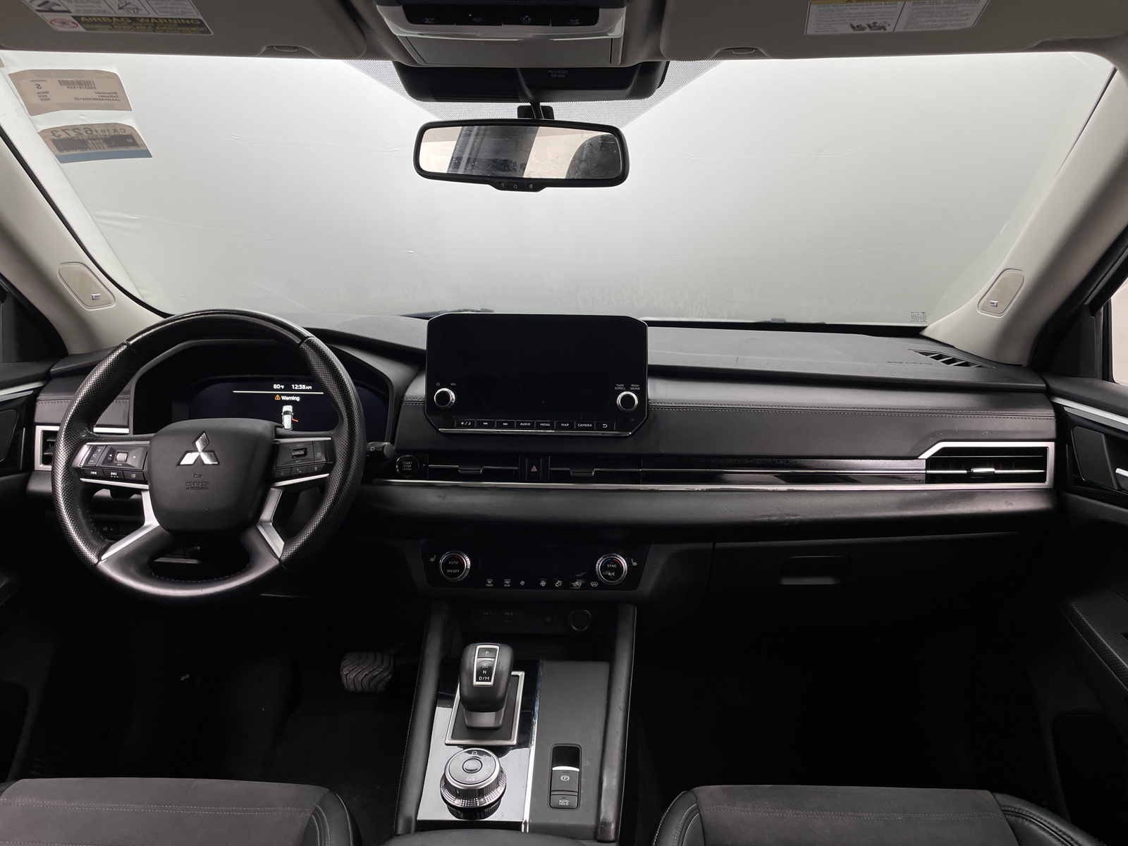 Thumbnail: 2022 Mitsubishi Outlander - 2