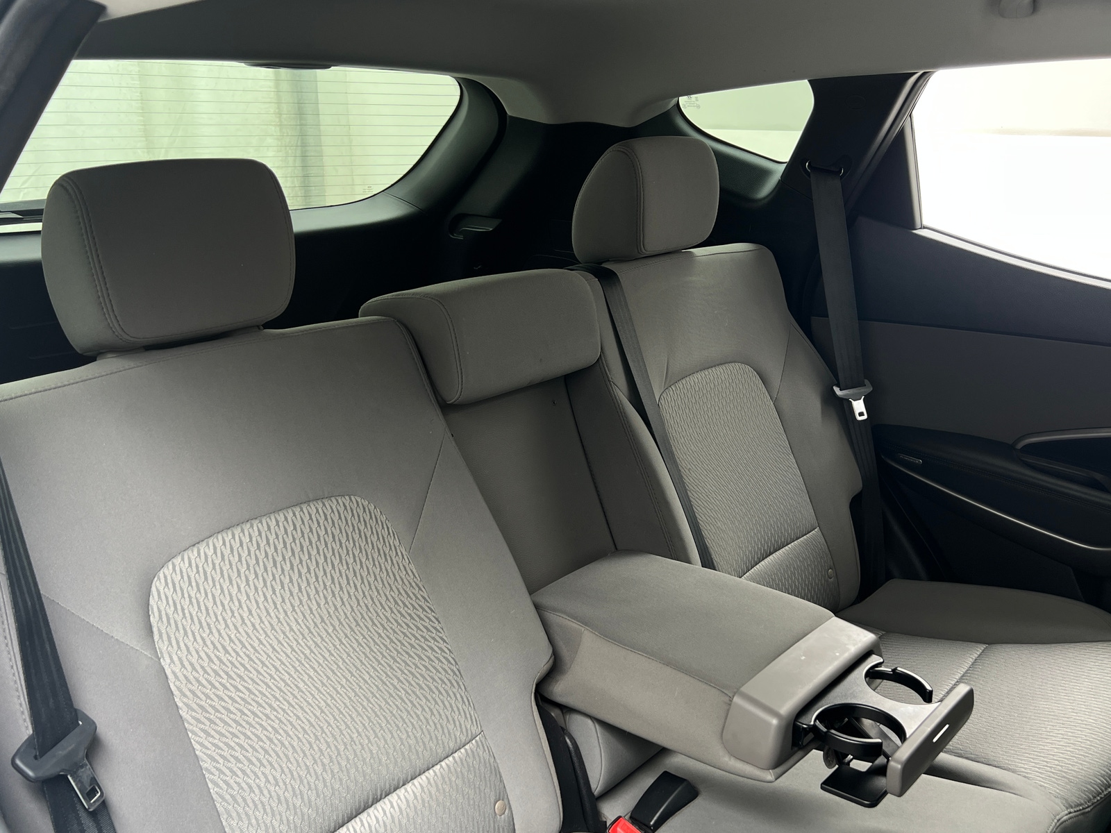 Thumbnail: 2016 Hyundai Santa Fe - 6