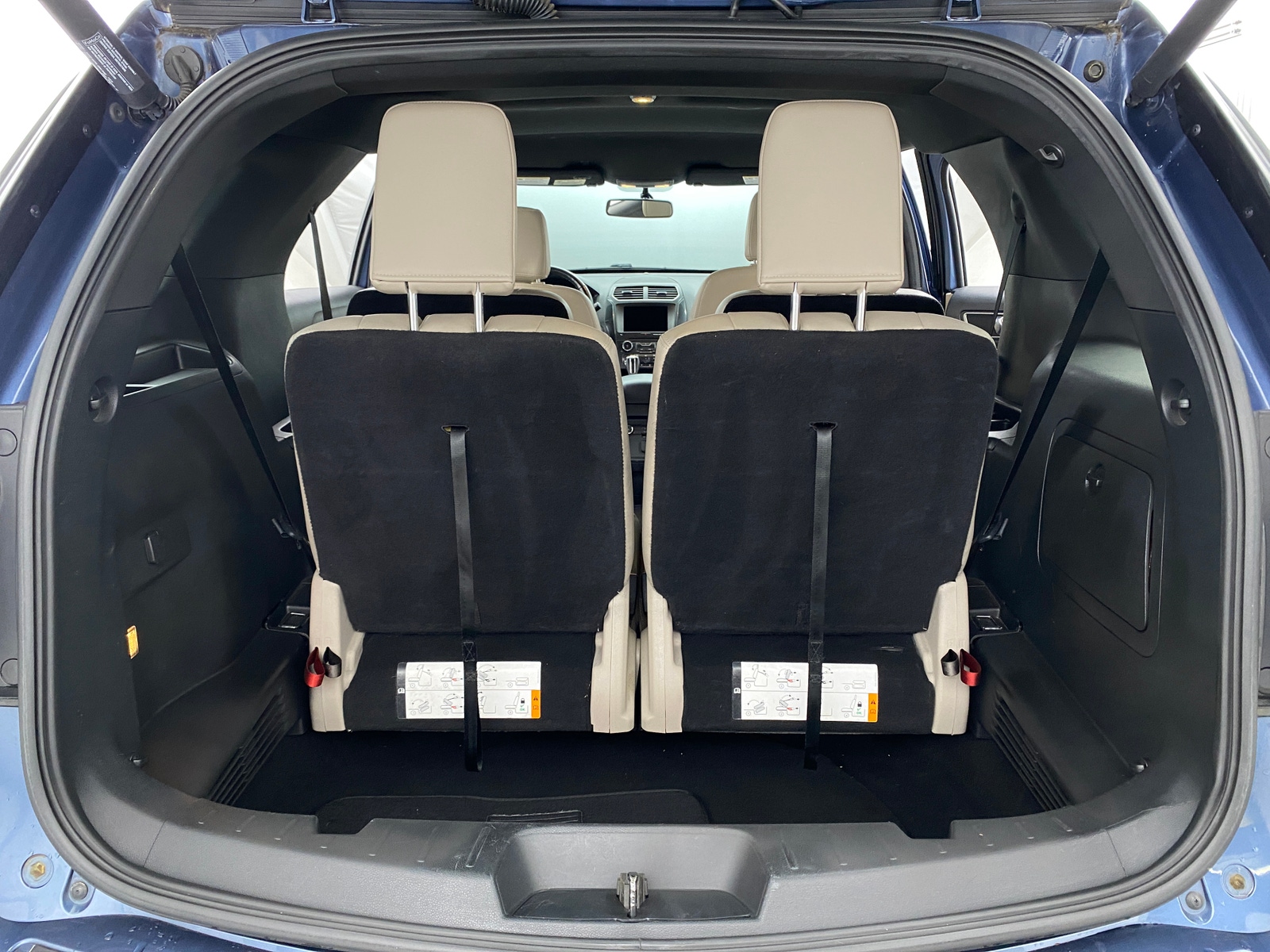 Thumbnail: 2018 Ford Explorer - 7