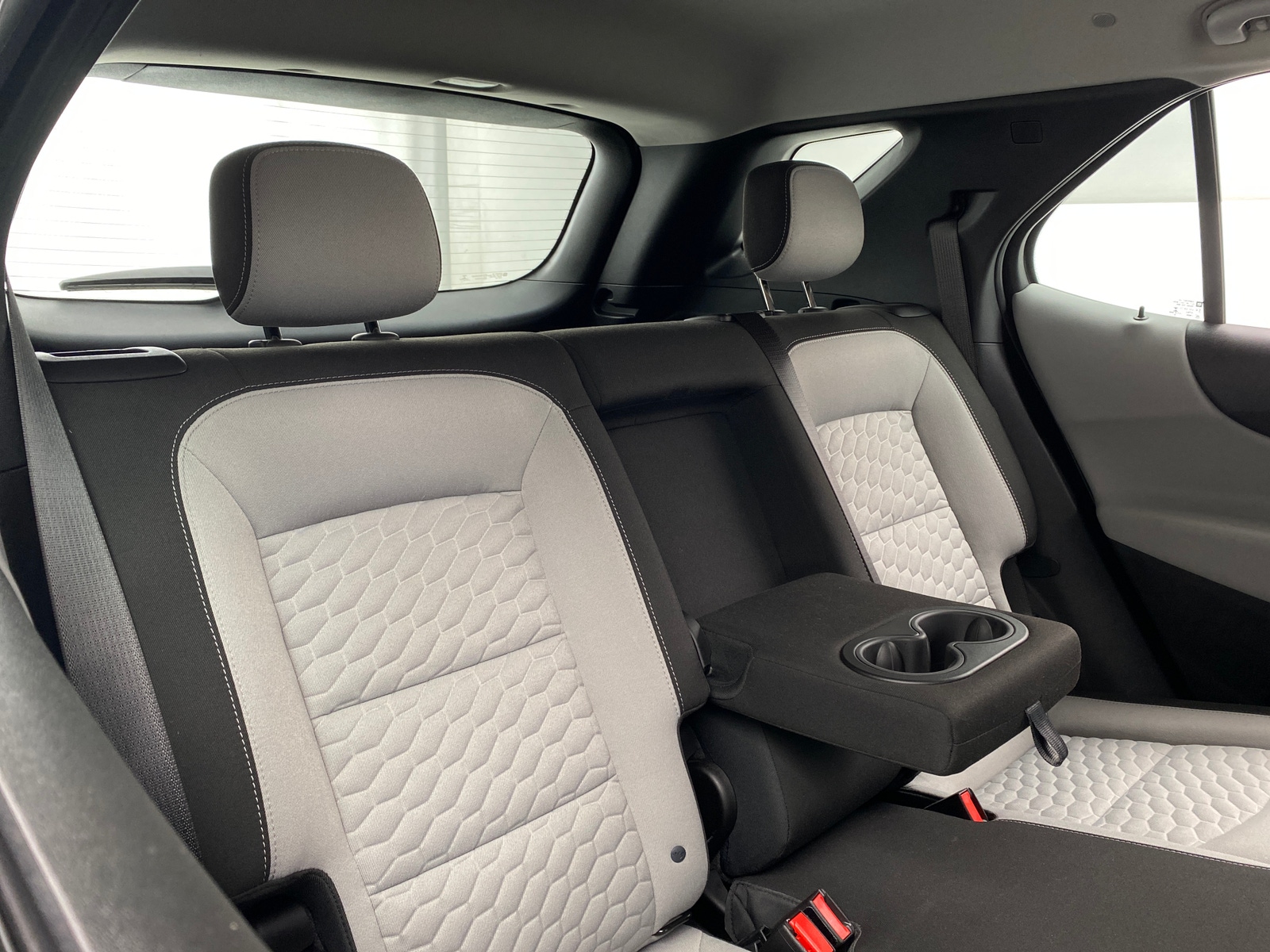 Thumbnail: 2018 Chevrolet Equinox - 6