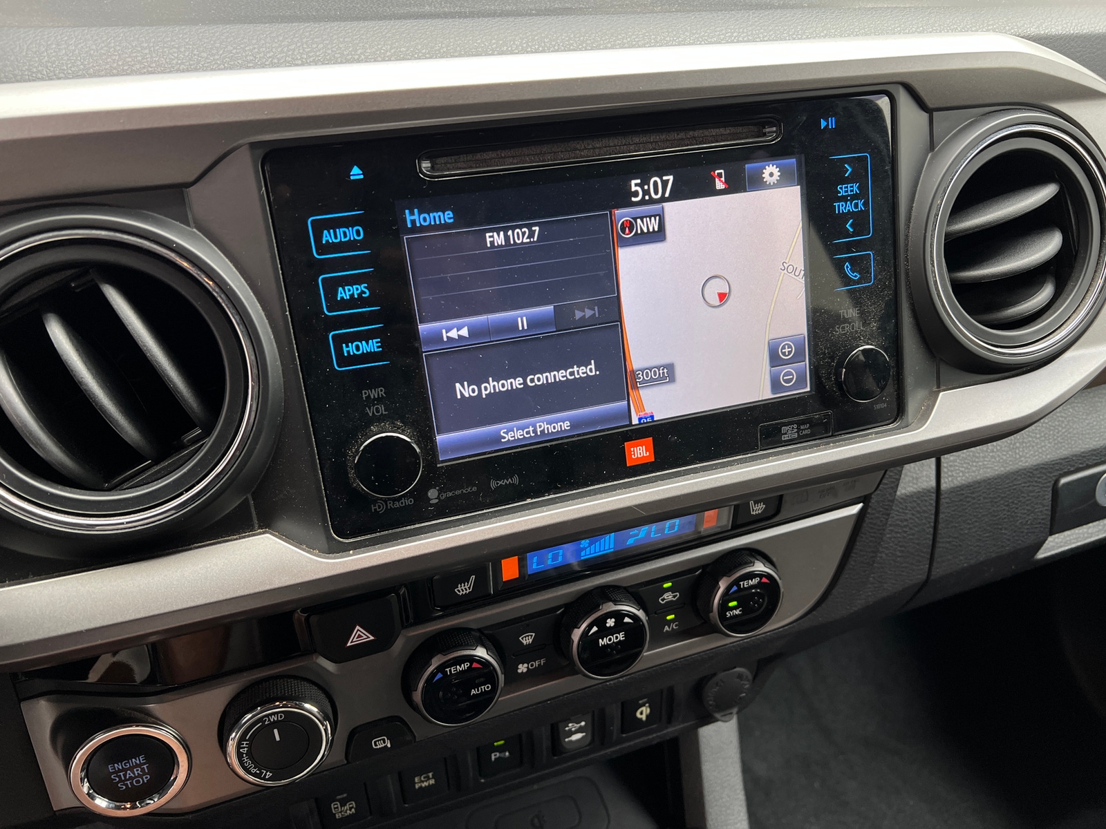 Thumbnail: 2016 Toyota Tacoma - 3