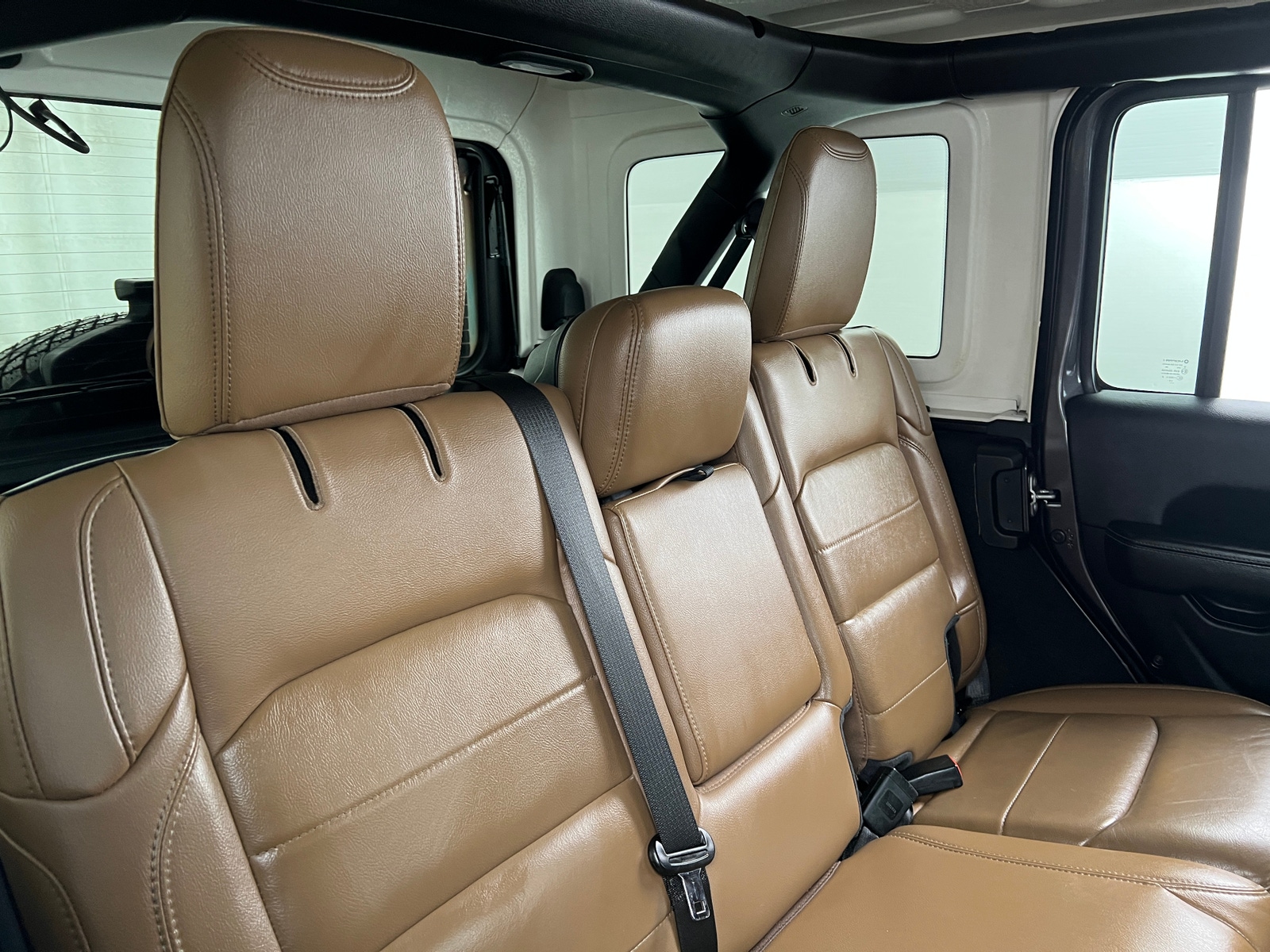 Thumbnail: 2020 Jeep Wrangler - 5