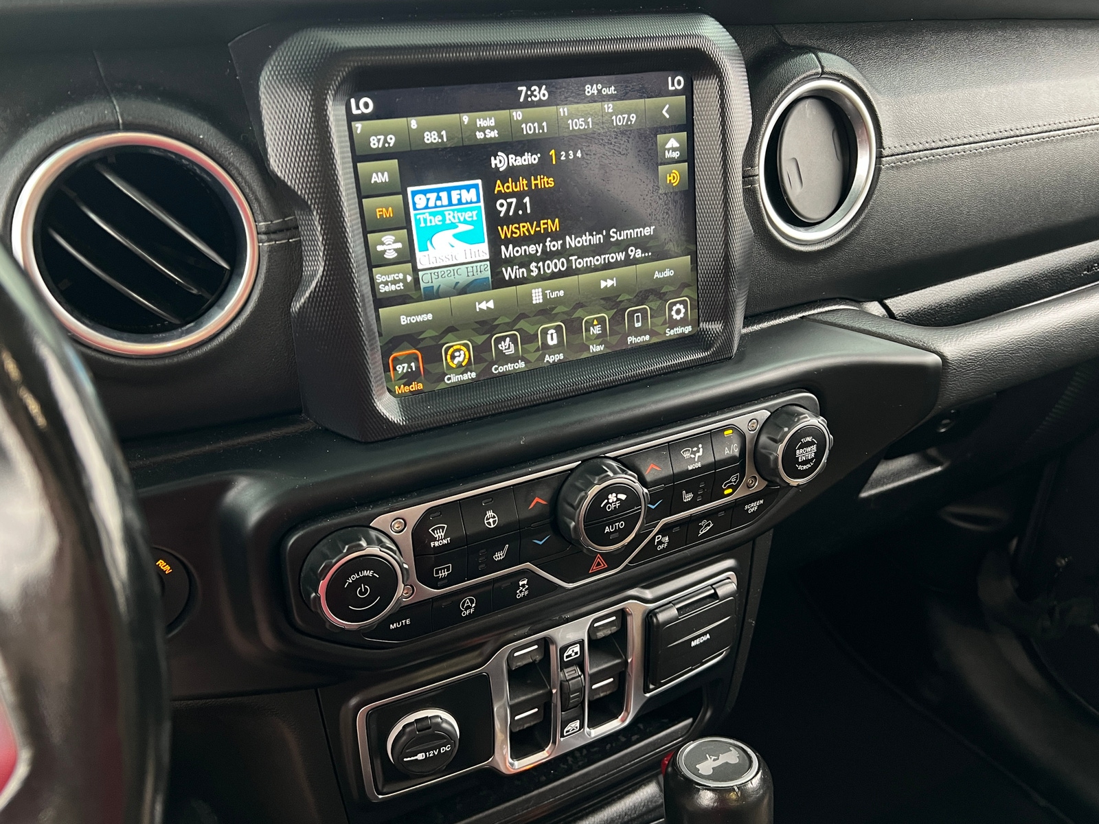 Thumbnail: 2020 Jeep Wrangler - 3