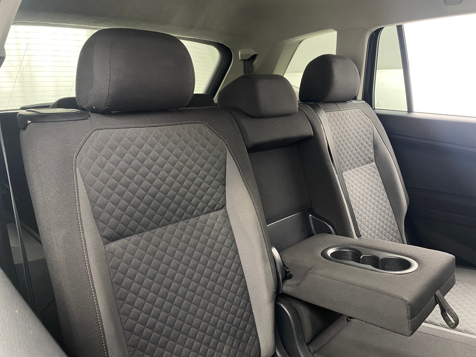 Thumbnail: 2018 Volkswagen Tiguan - 6