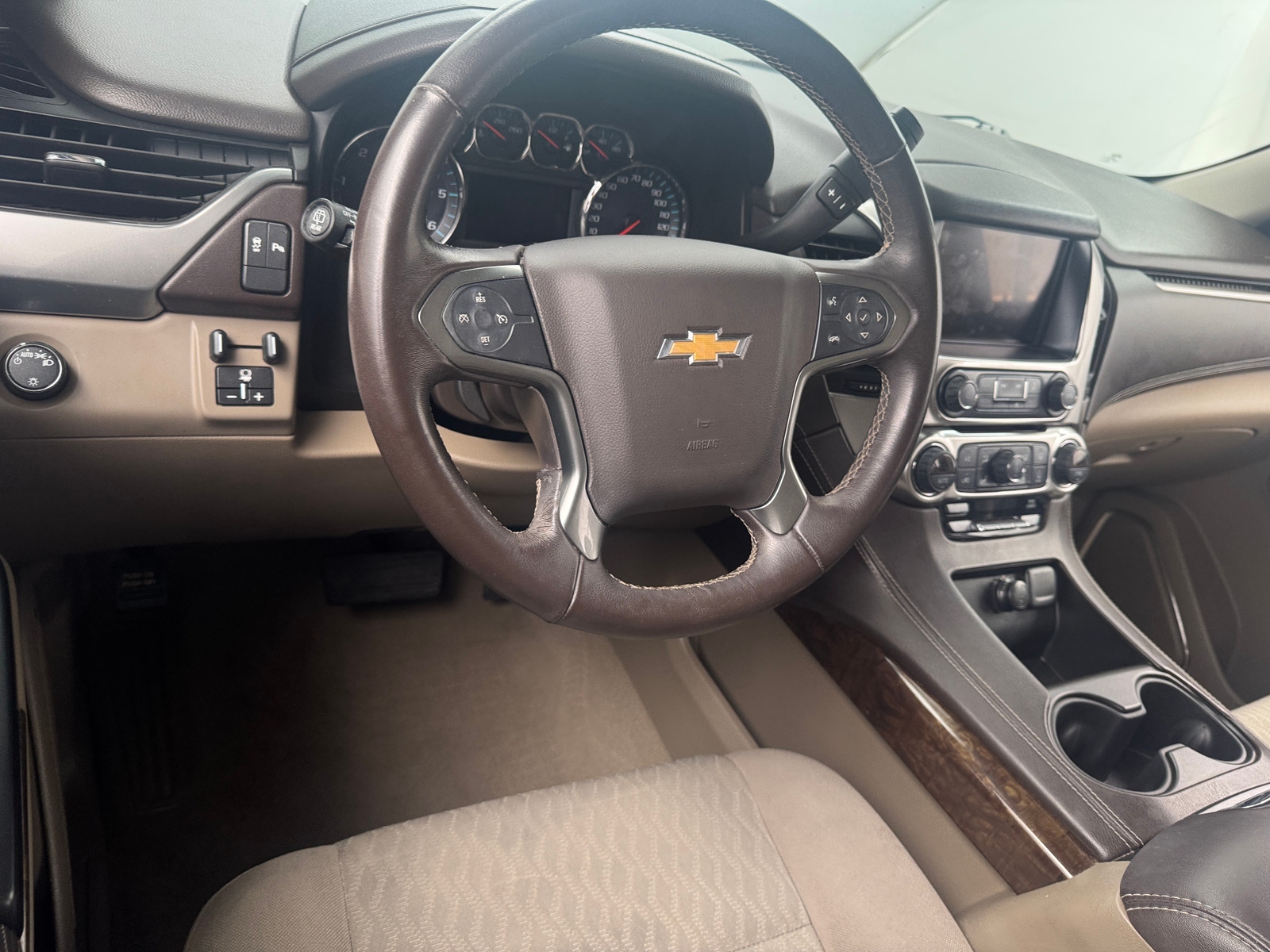 Thumbnail: 2019 Chevrolet Tahoe - 5