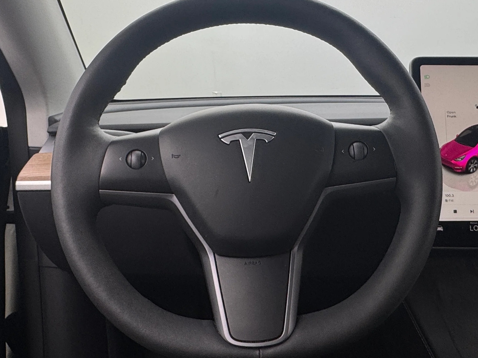 Thumbnail: 2023 Tesla Model Y - 3