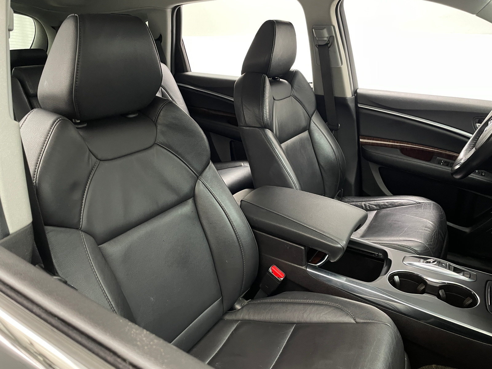 Thumbnail: 2017 Acura MDX - 2