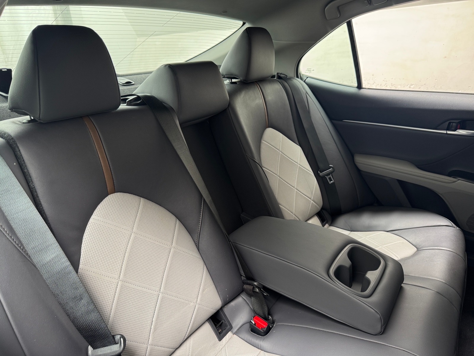 Thumbnail: 2019 Toyota Camry - 5