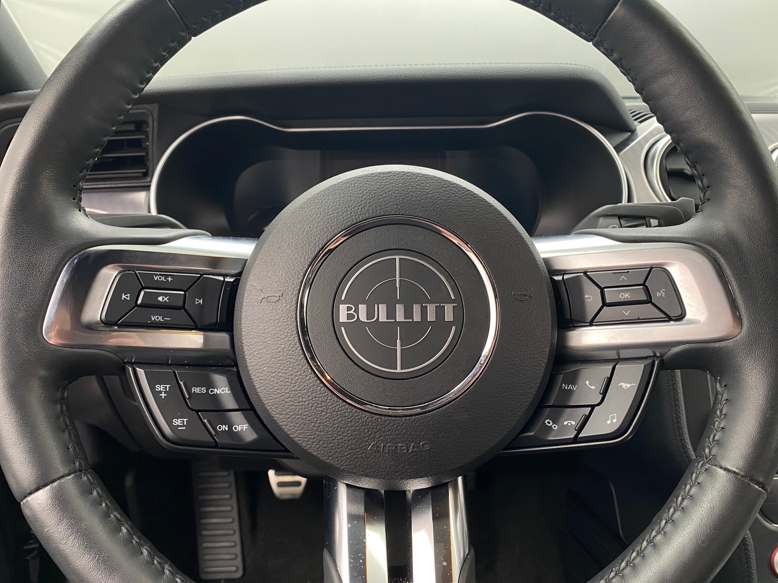 Thumbnail: 2019 Ford Mustang - 4
