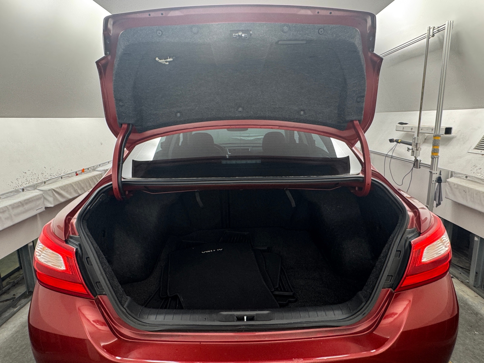 Thumbnail: 2016 Nissan Altima - 7