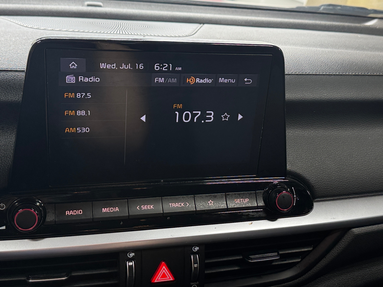 Thumbnail: 2023 Kia Forte - 4