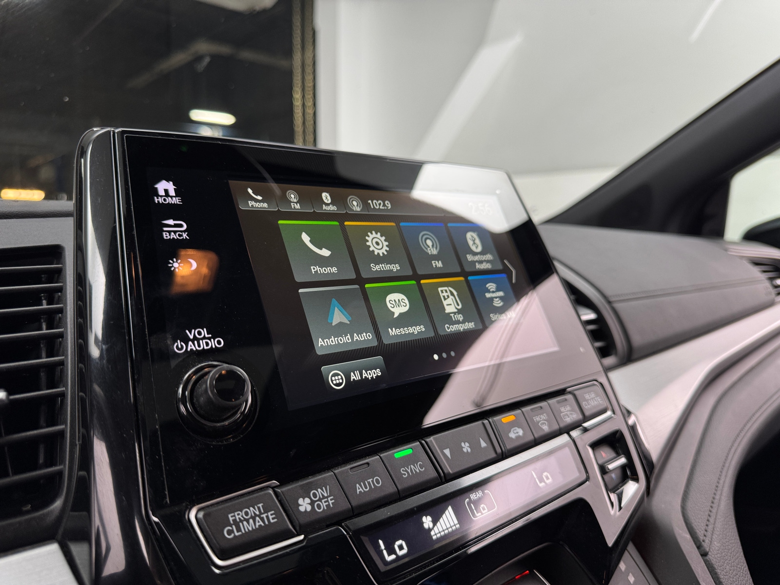 Thumbnail: 2024 Honda Odyssey - 4