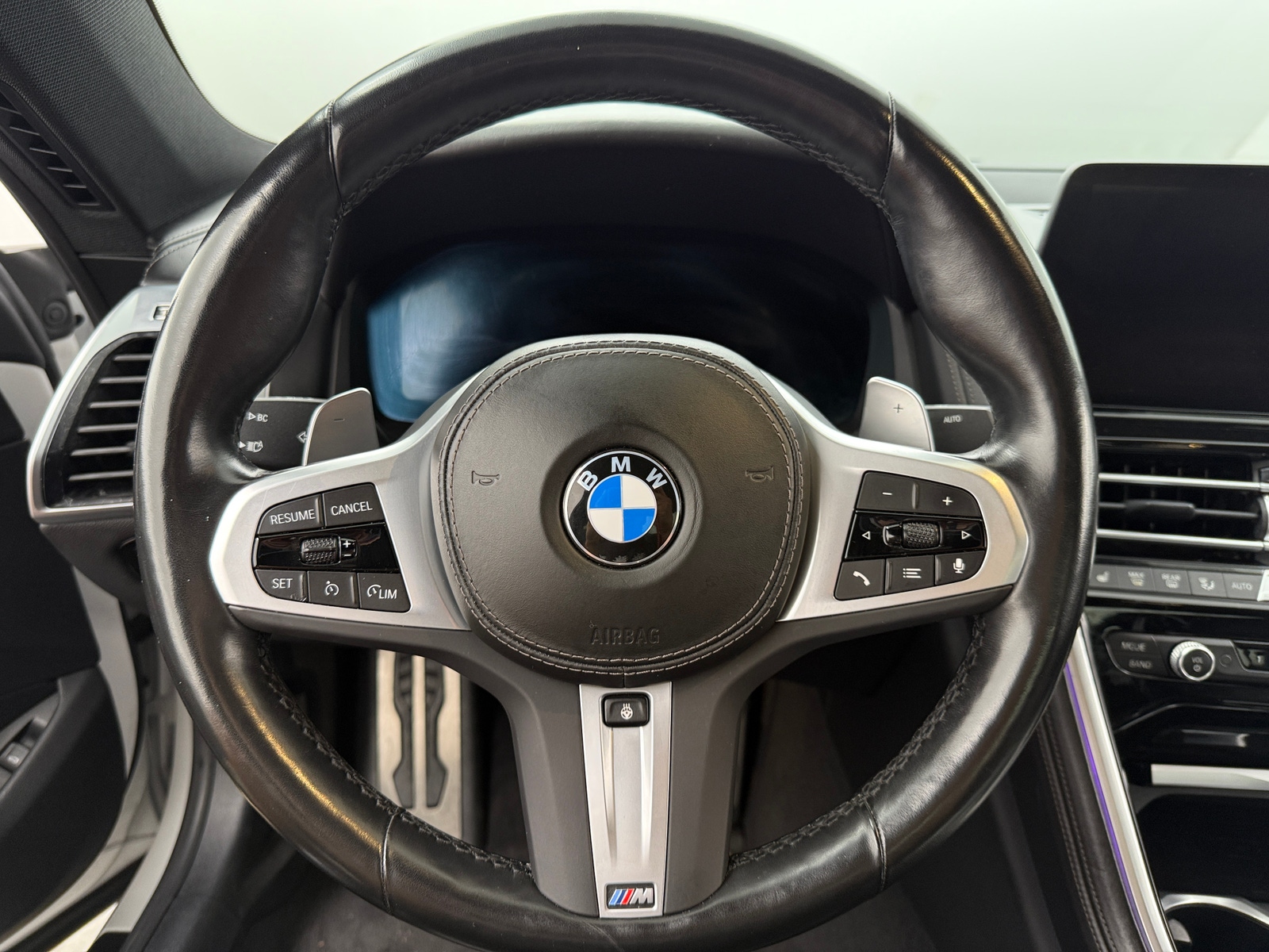 Thumbnail: 2023 BMW 8 Series - 3