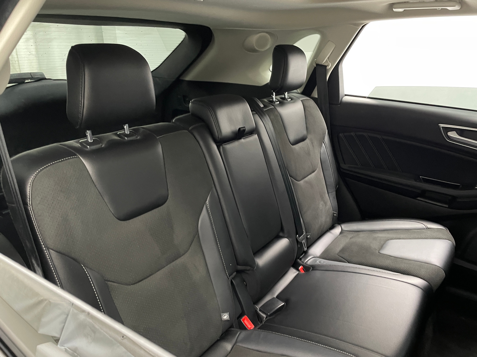 Thumbnail: 2017 Ford Edge - 5