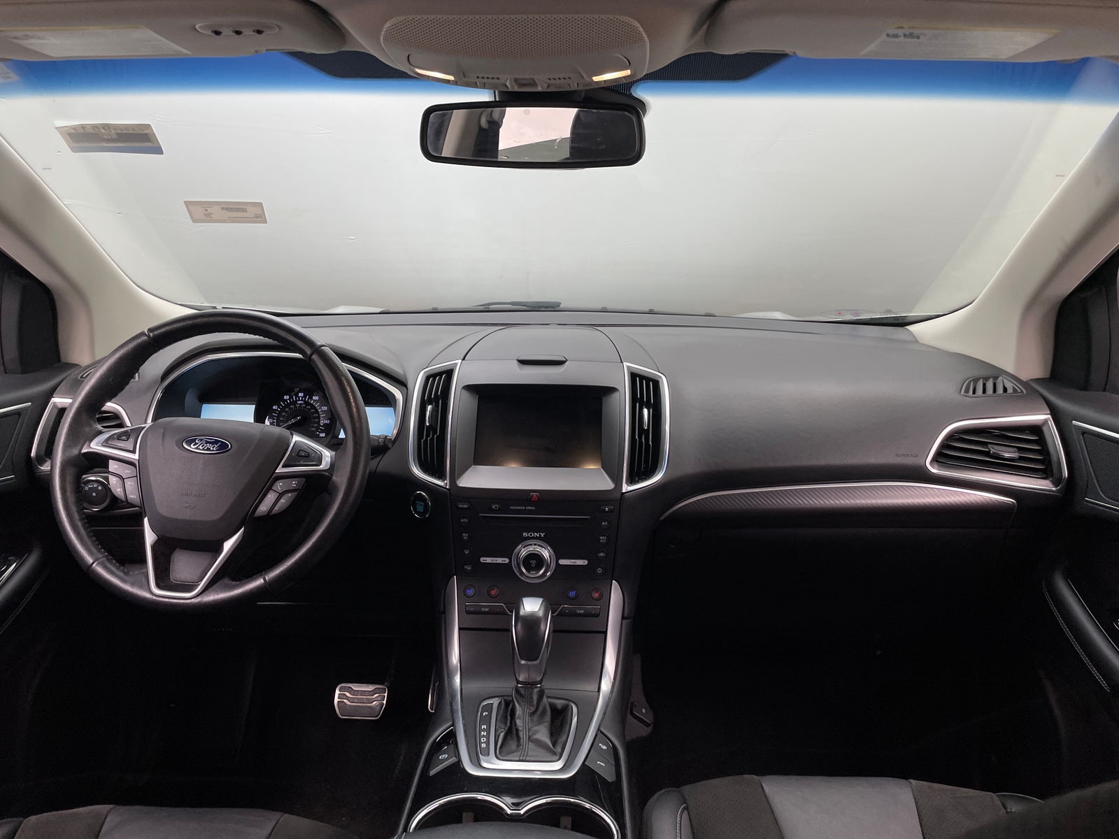 Thumbnail: 2017 Ford Edge - 2