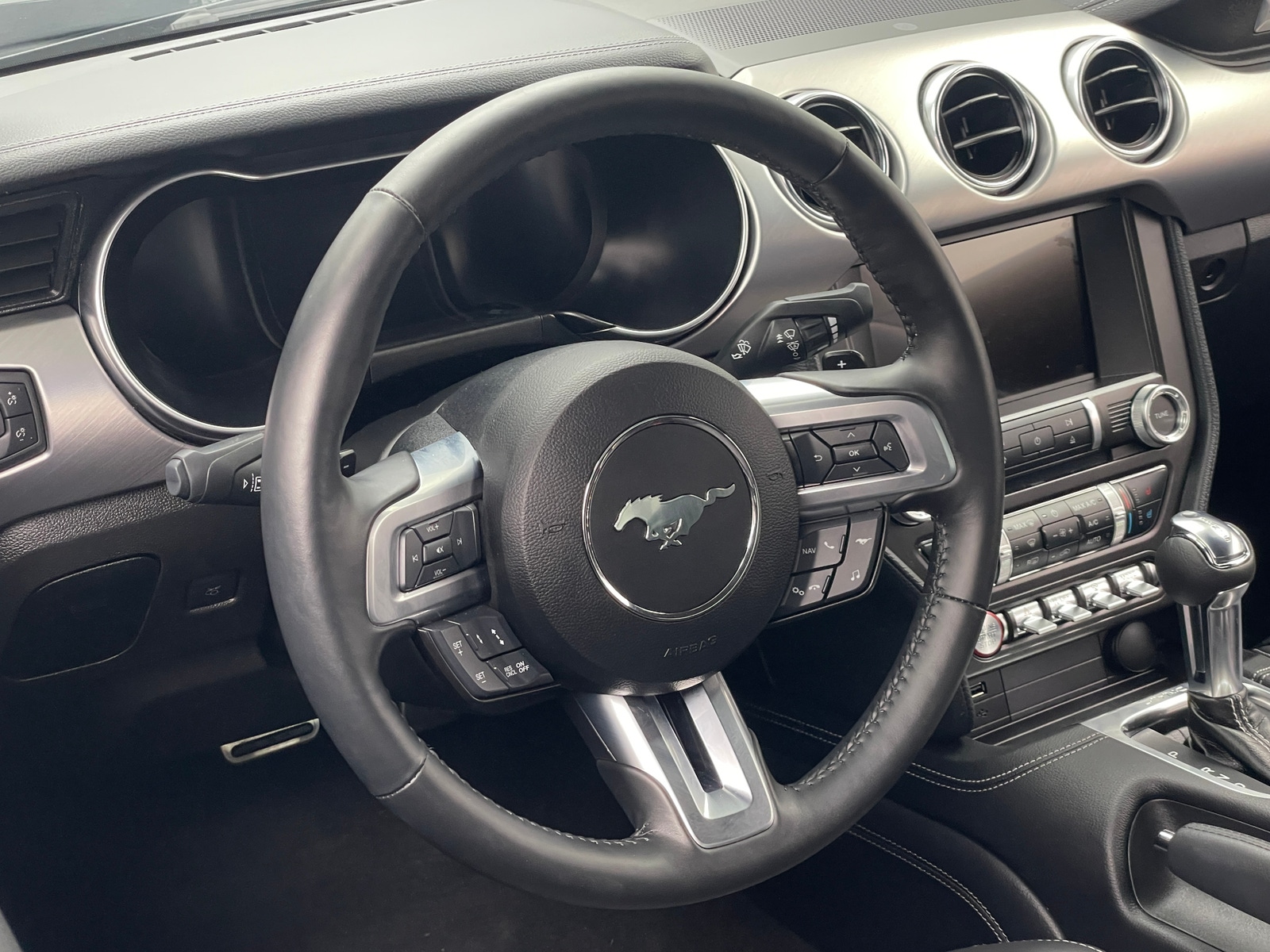 Thumbnail: 2023 Ford Mustang - 3