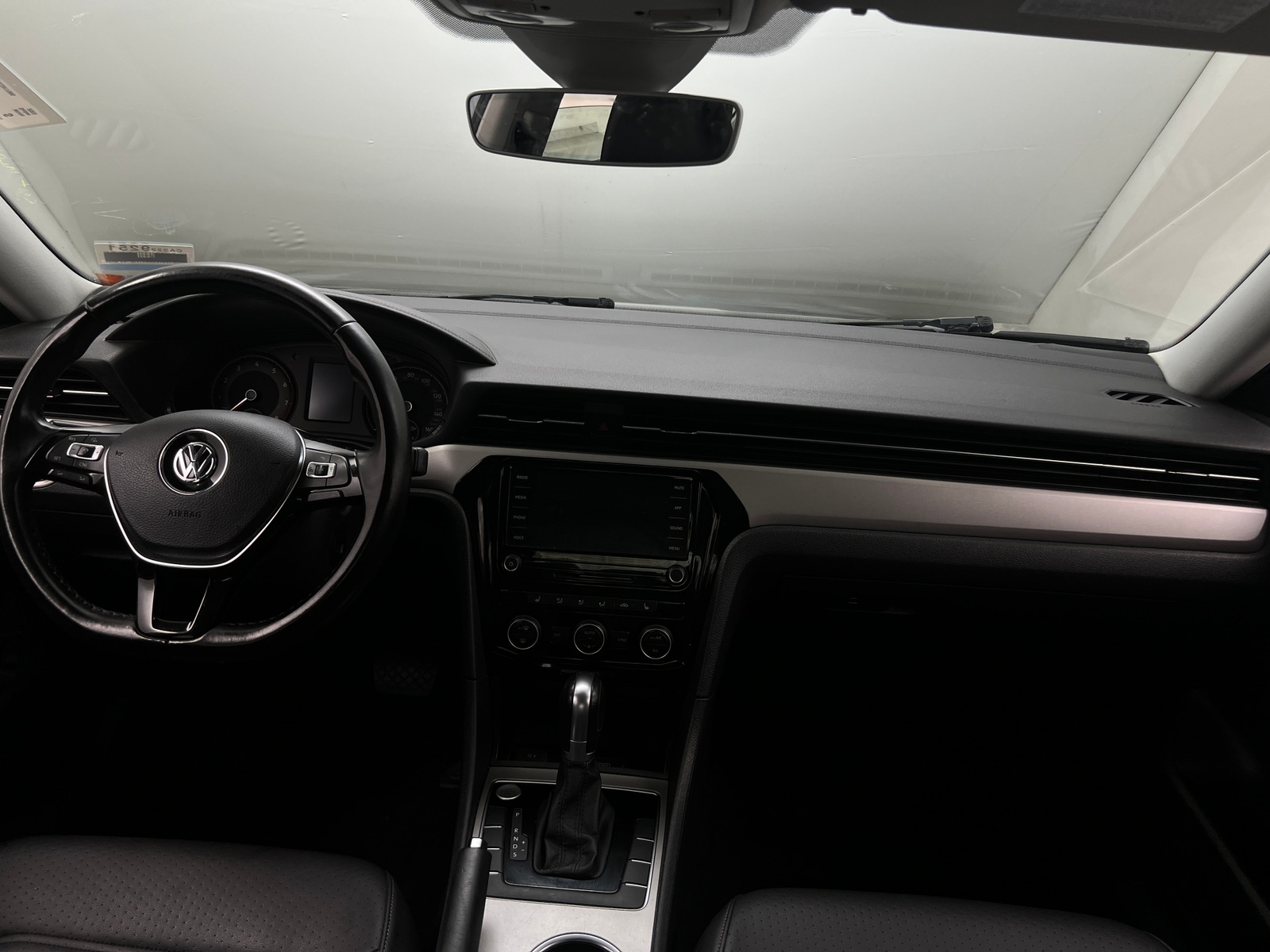 Thumbnail: 2020 Volkswagen Passat - 2