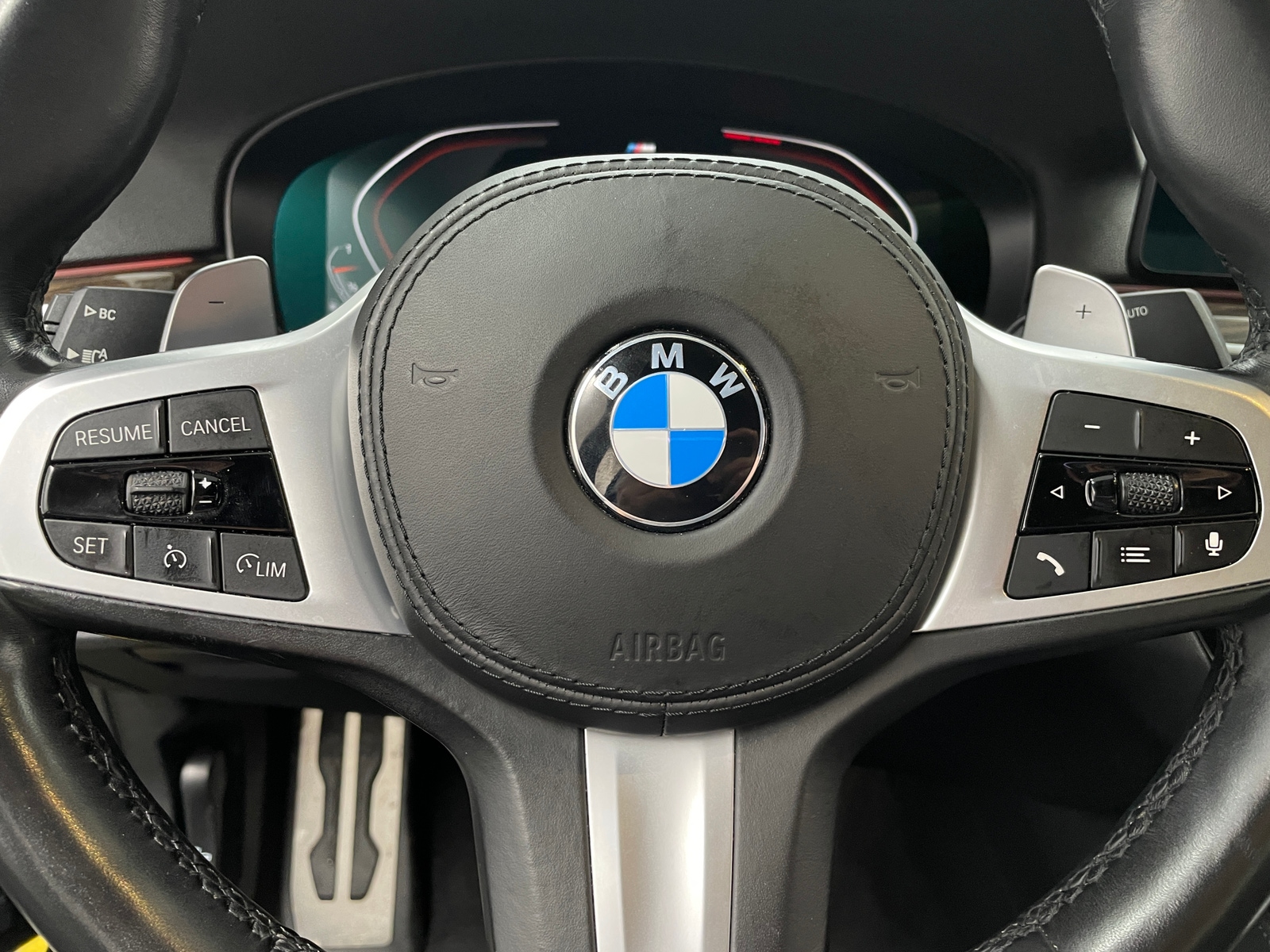 Thumbnail: 2021 BMW 5 Series - 4