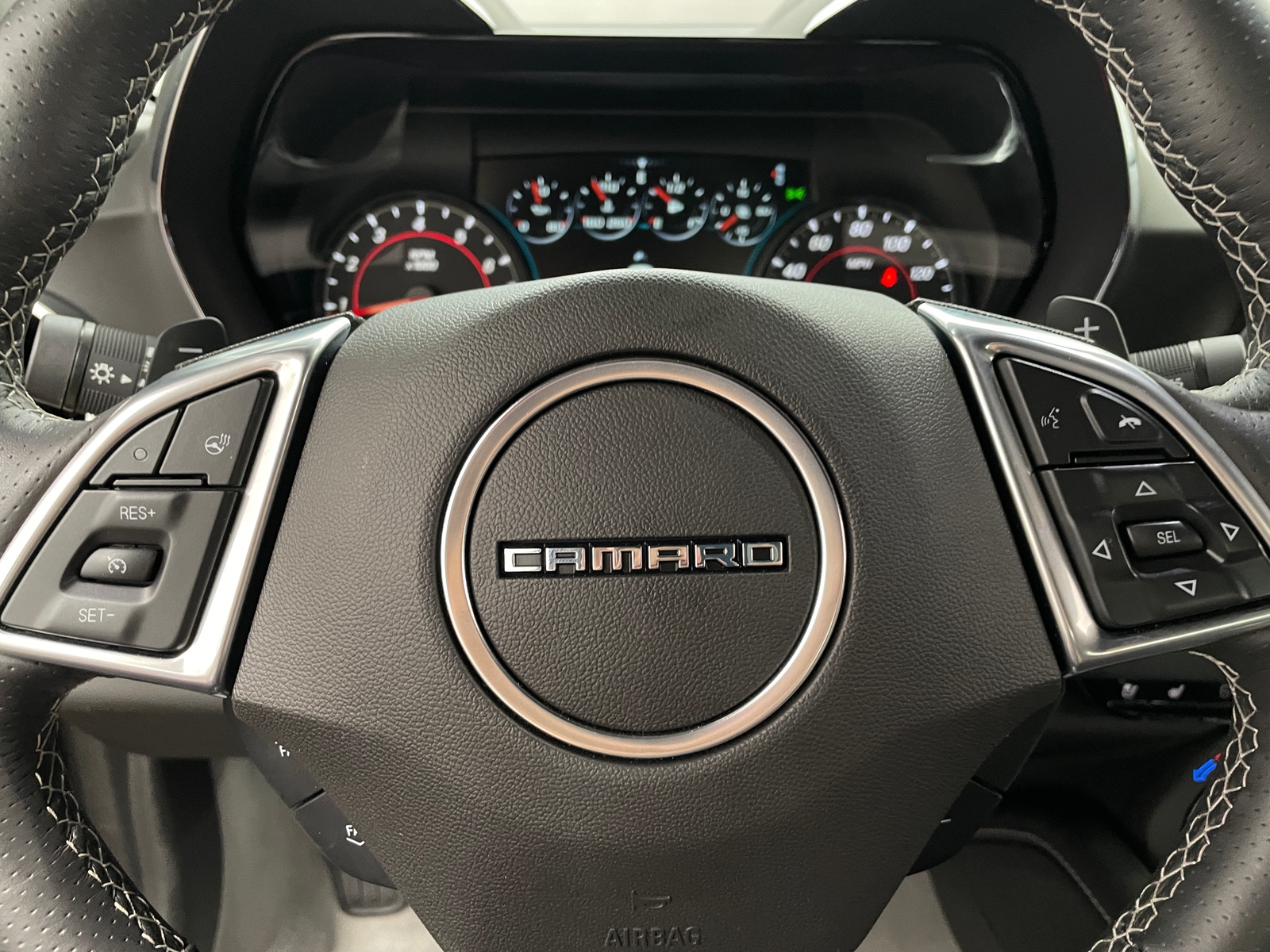 Thumbnail: 2017 Chevrolet Camaro - 4