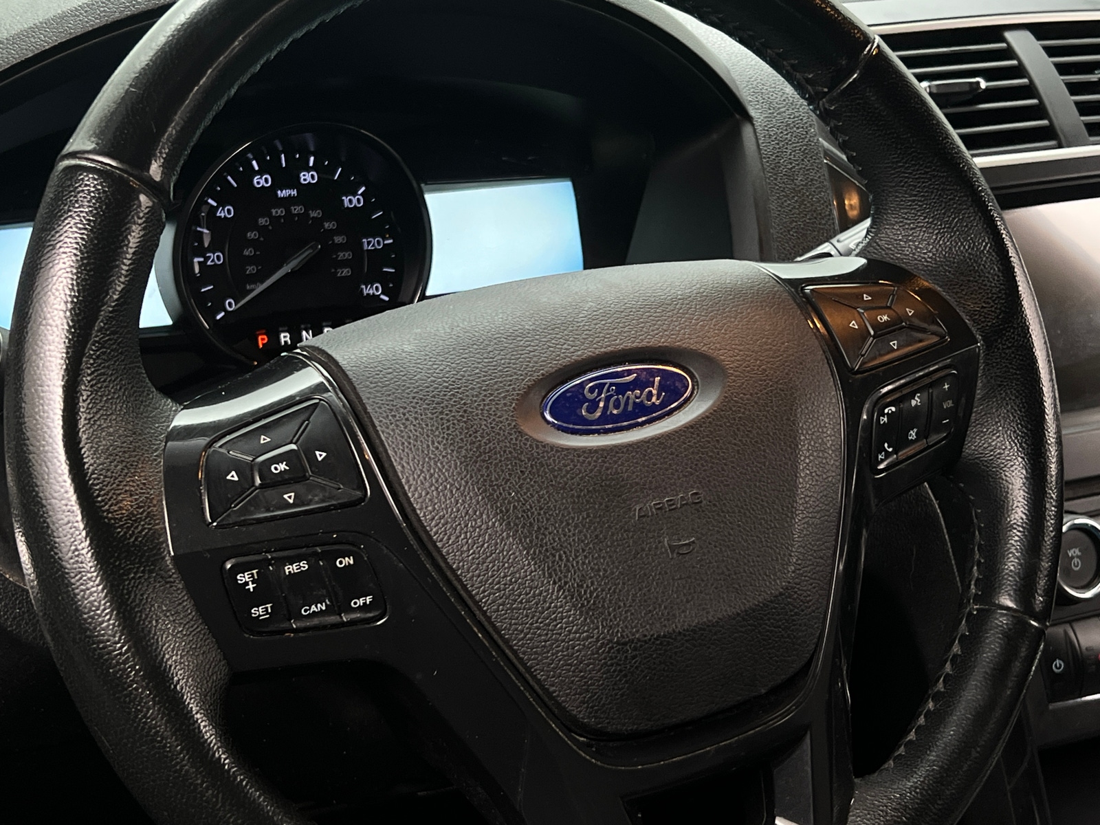 Thumbnail: 2017 Ford Explorer - 5