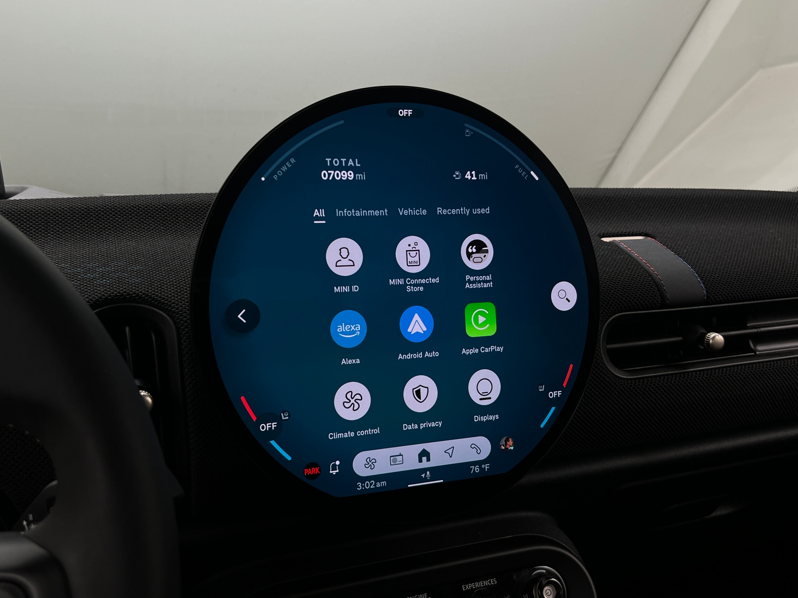 Thumbnail: 2025 MINI Cooper Hardtop - 3