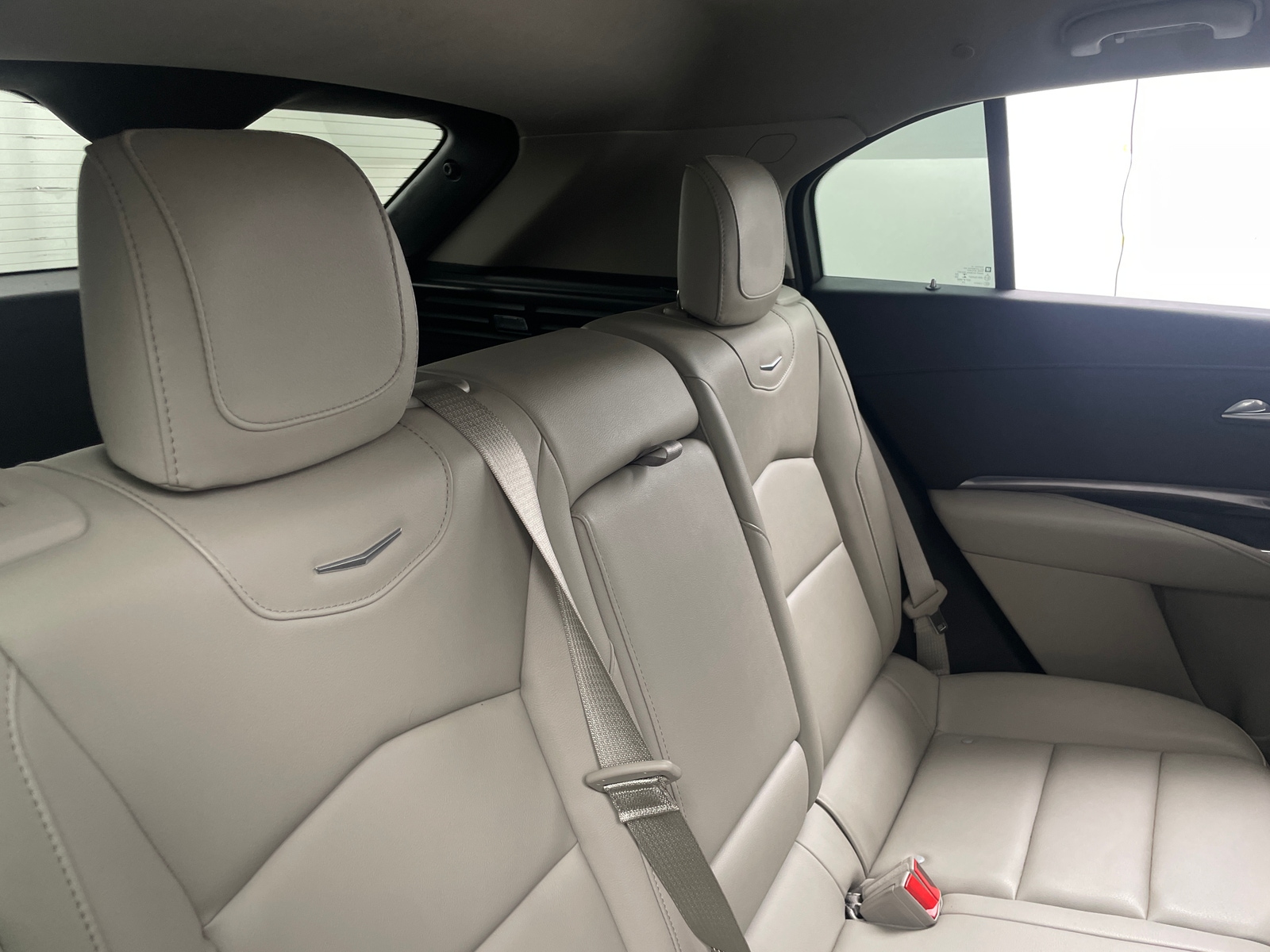 Thumbnail: 2021 Cadillac XT4 - 5