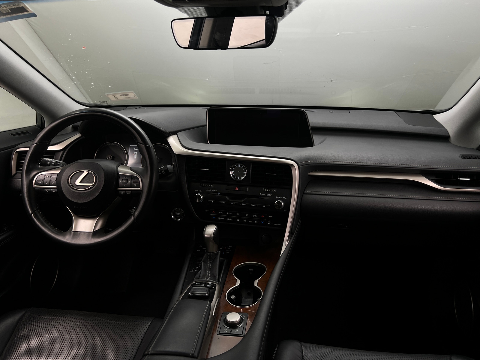 Thumbnail: 2017 Lexus RX - 3