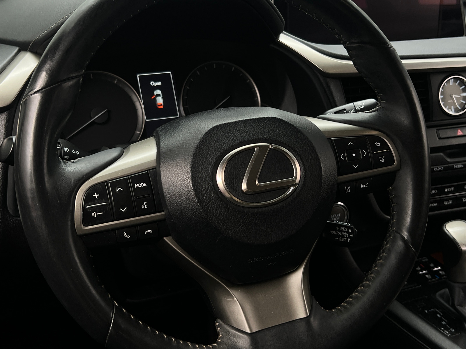 Thumbnail: 2017 Lexus RX - 5