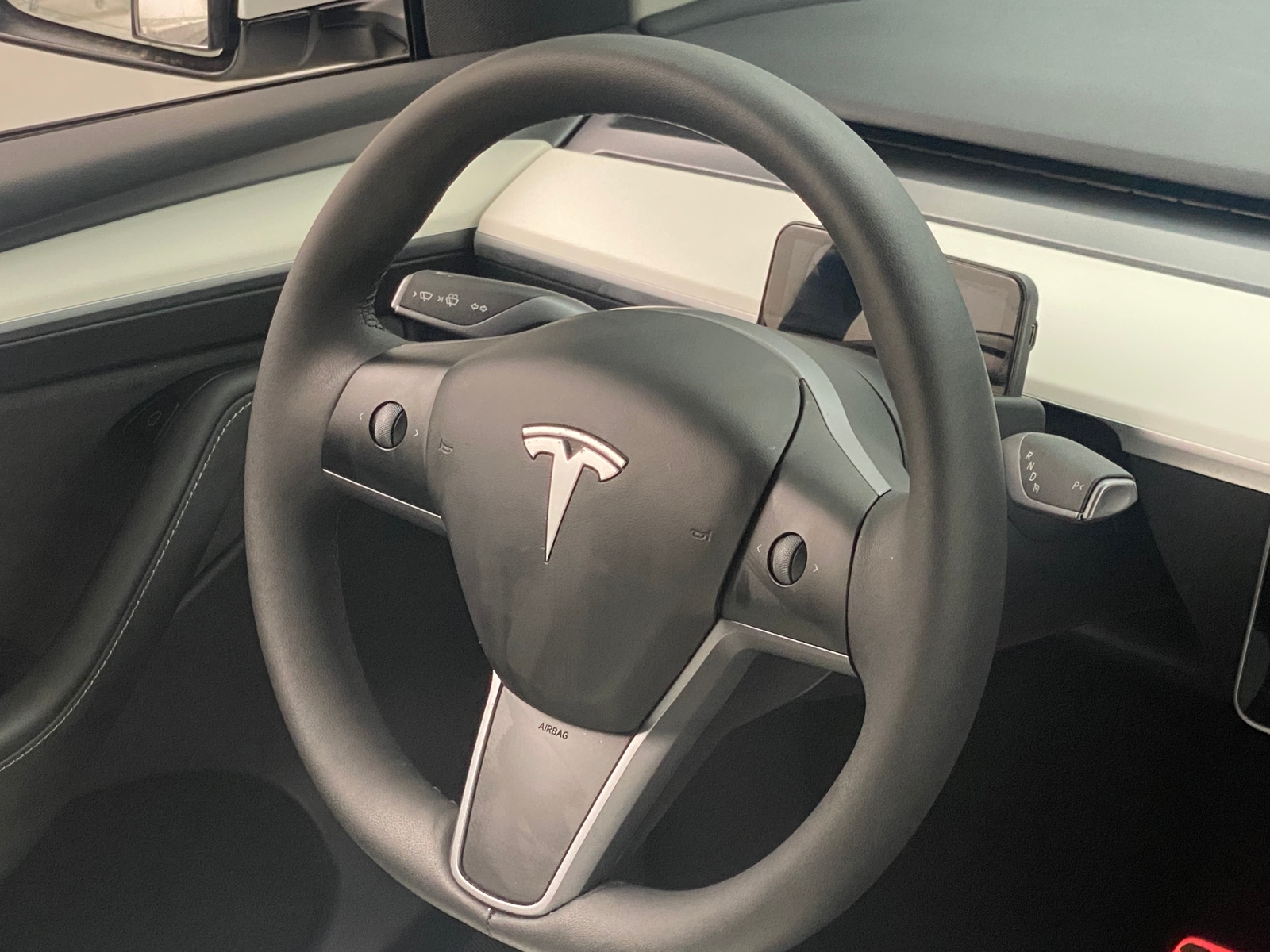 Thumbnail: 2023 Tesla Model Y - 3