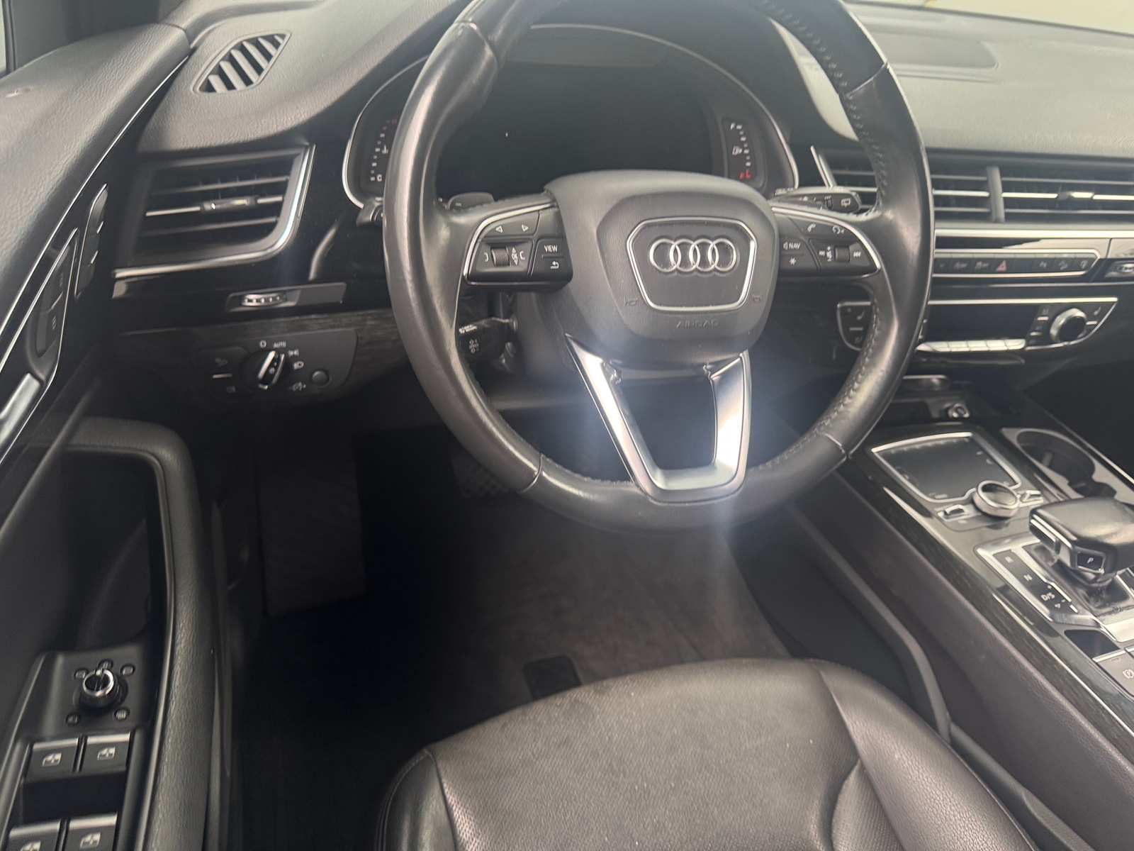 Thumbnail: 2017 Audi Q7 - 4