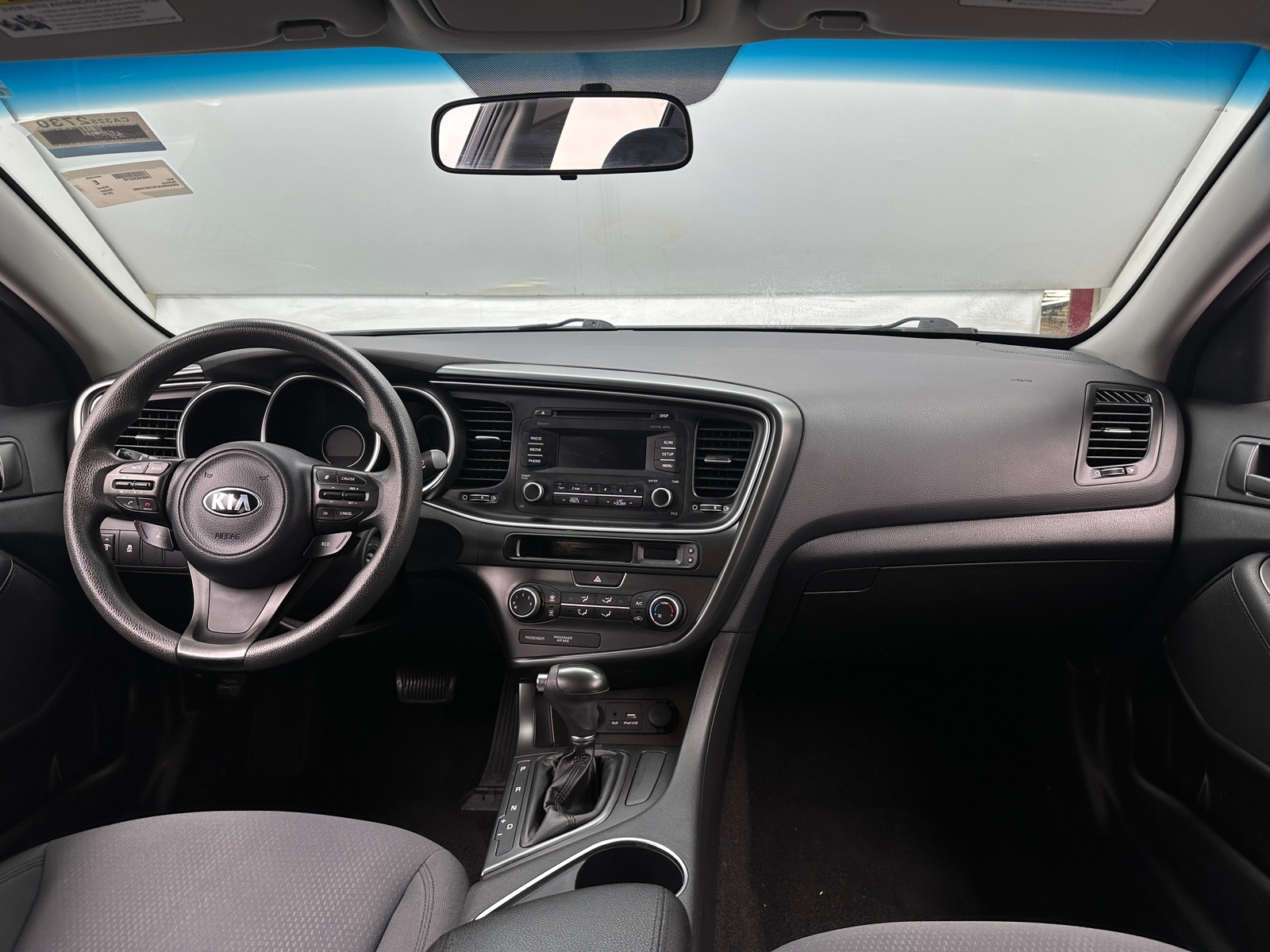 Thumbnail: 2015 Kia Optima - 3