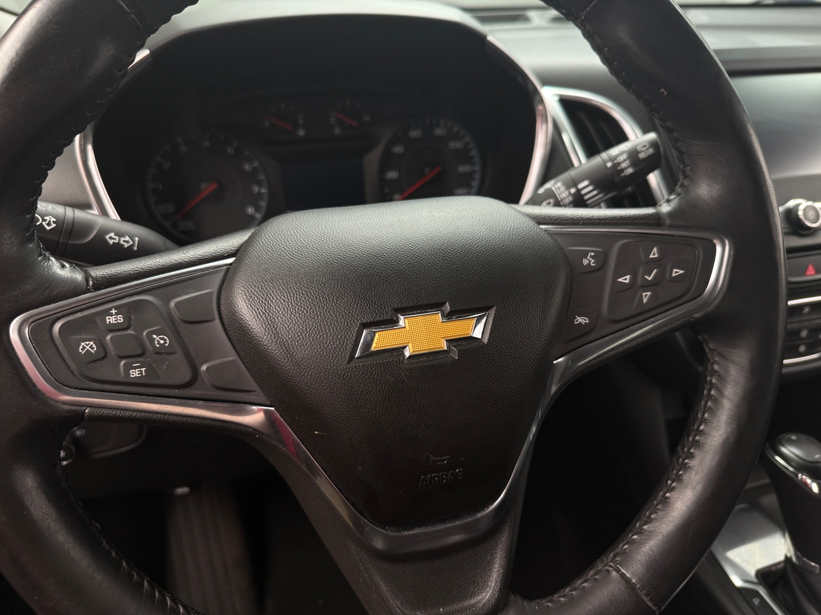 Thumbnail: 2018 Chevrolet Equinox - 5
