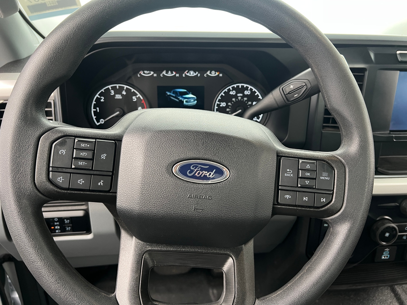 Thumbnail: 2024 Ford Econoline - 4
