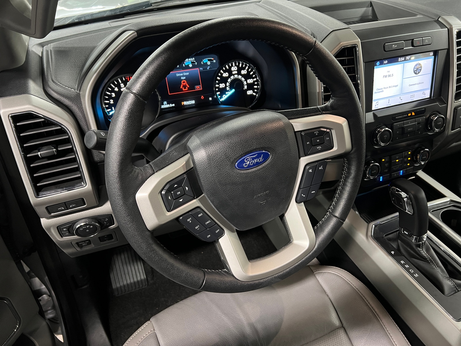 Thumbnail: 2019 Ford Econoline - 4