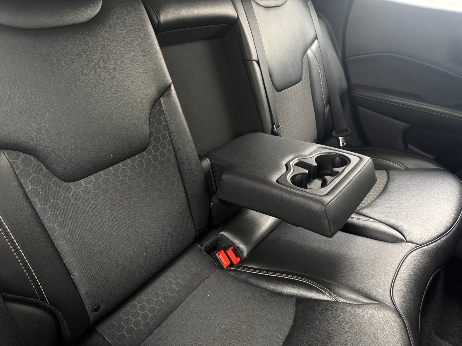 Thumbnail: 2020 Jeep Compass - 6