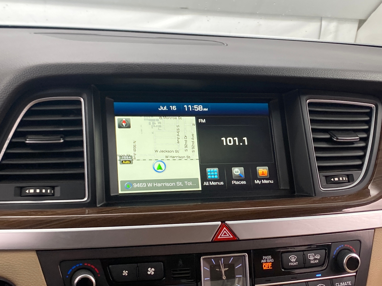 Thumbnail: 2018 Genesis G80 - 3