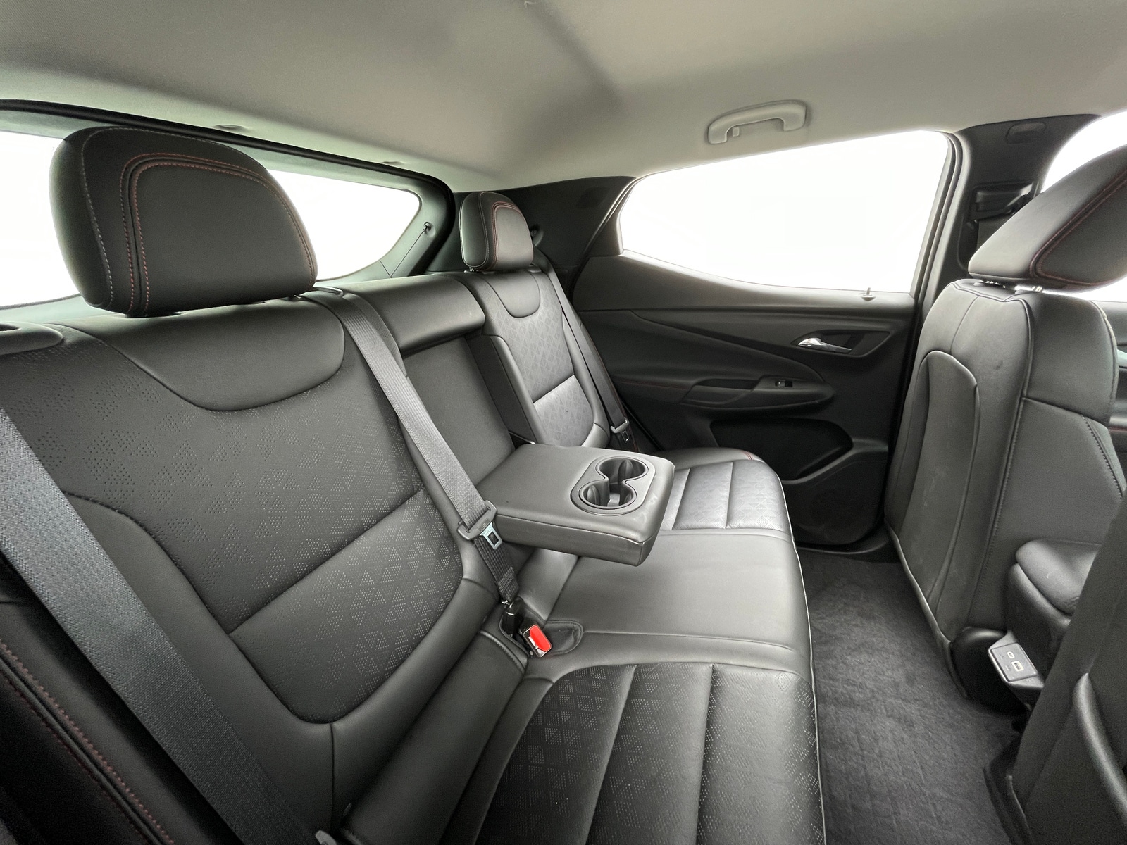 Thumbnail: 2023 Chevrolet Bolt EUV - 5