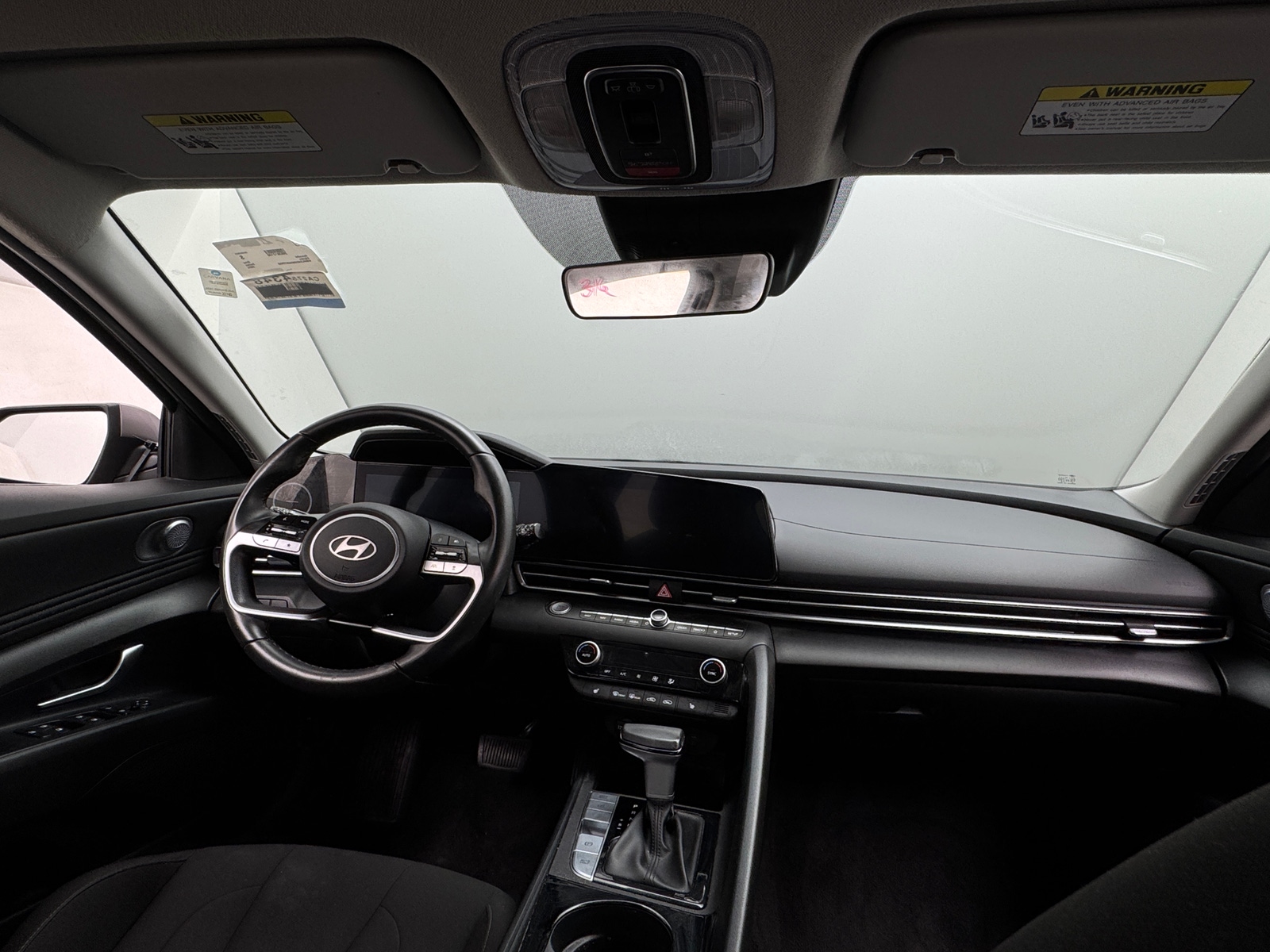 Thumbnail: 2024 Hyundai Elantra - 3