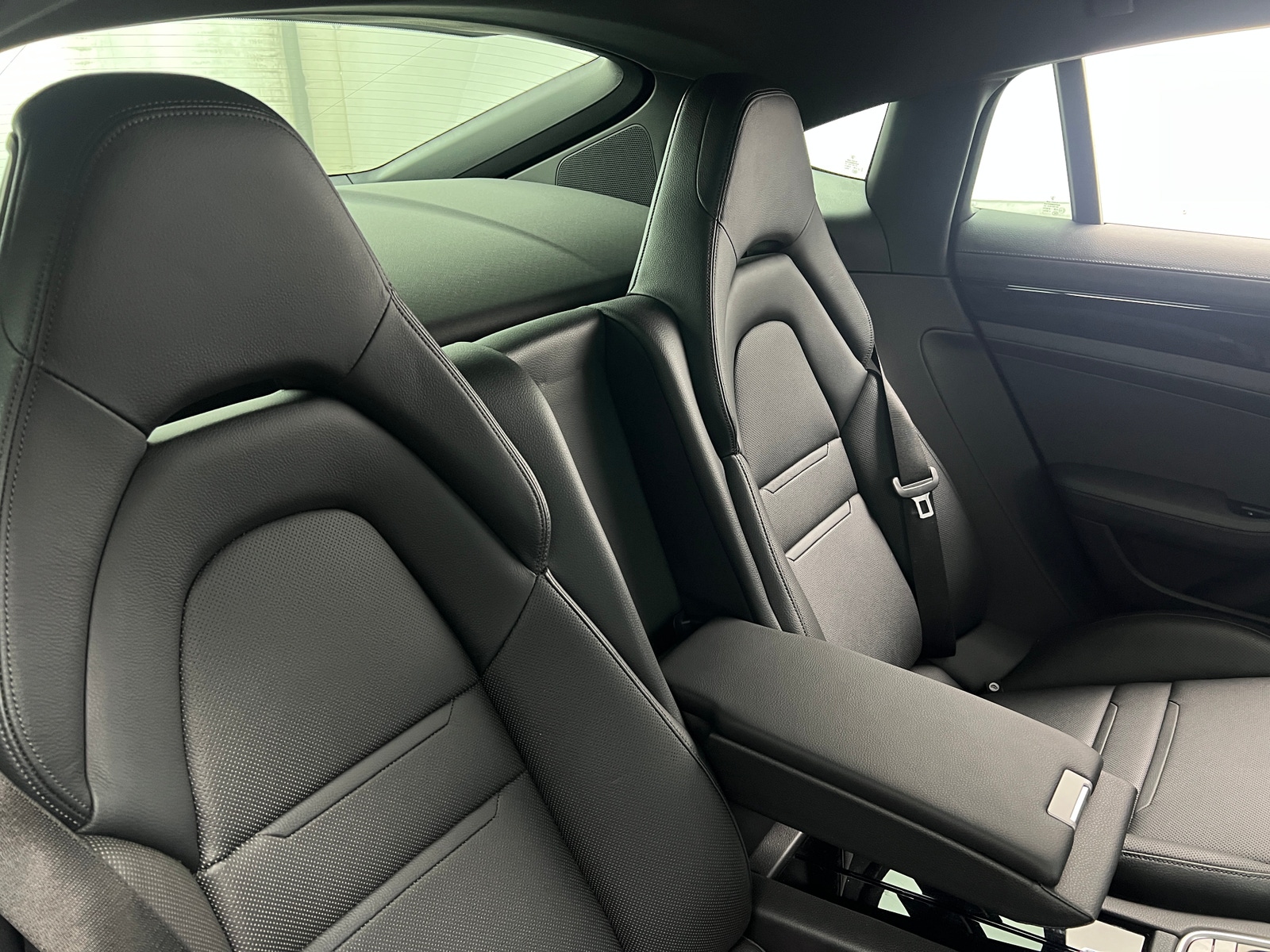 Thumbnail: 2018 Porsche Panamera - 5